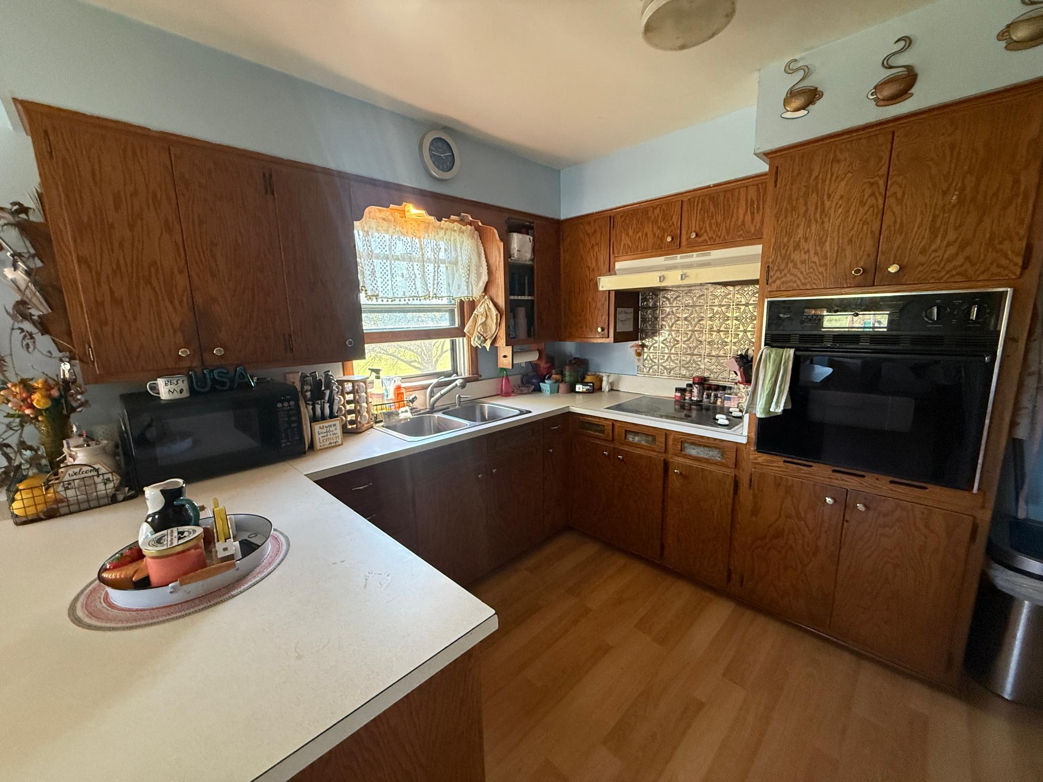 2149 Dixon Line Property Photo 5
