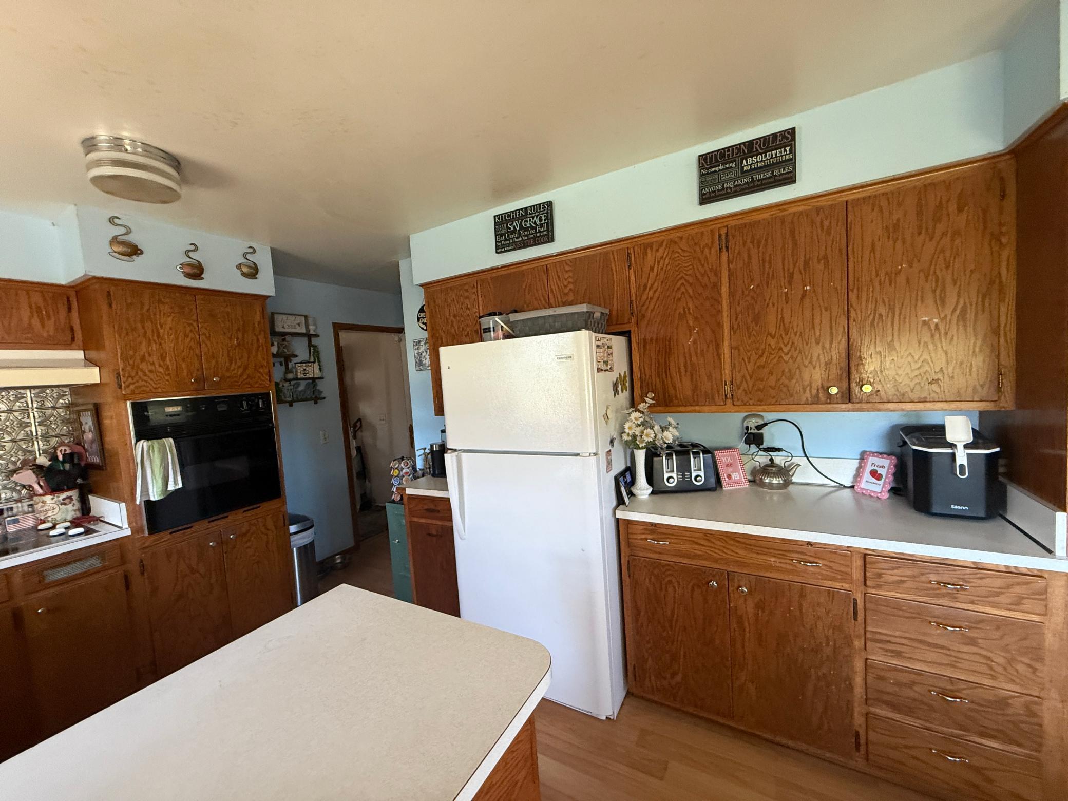 2149 Dixon Line Property Photo 7