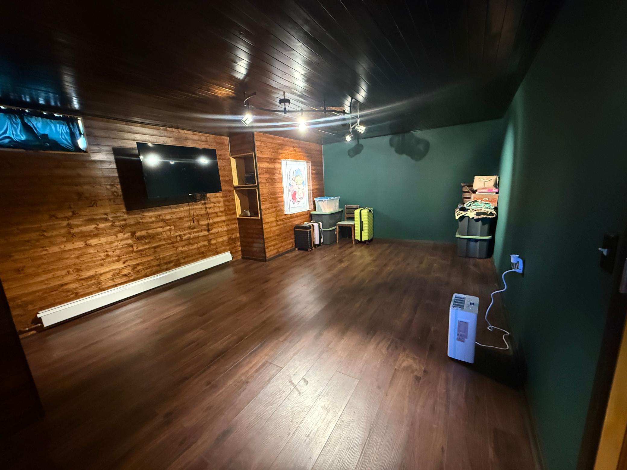 2149 Dixon Line Property Photo 15
