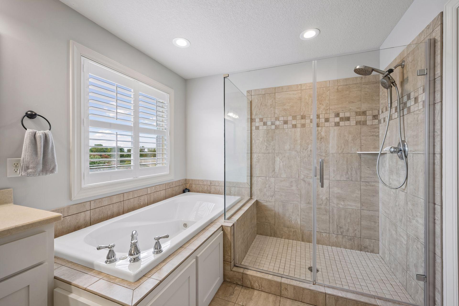 15842 57th Place N Property Photo 37