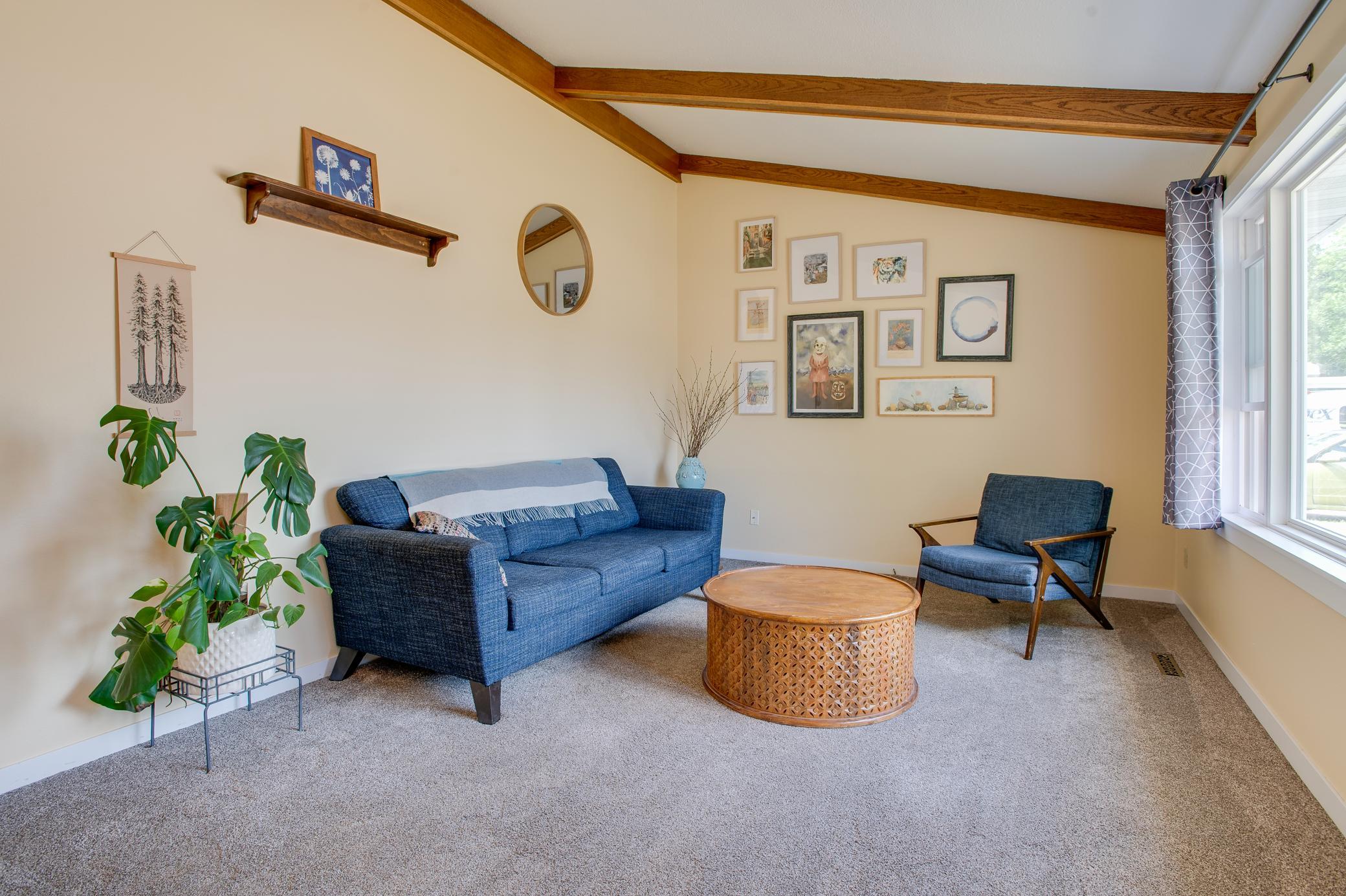 429 Brook Avenue Property Photo 7