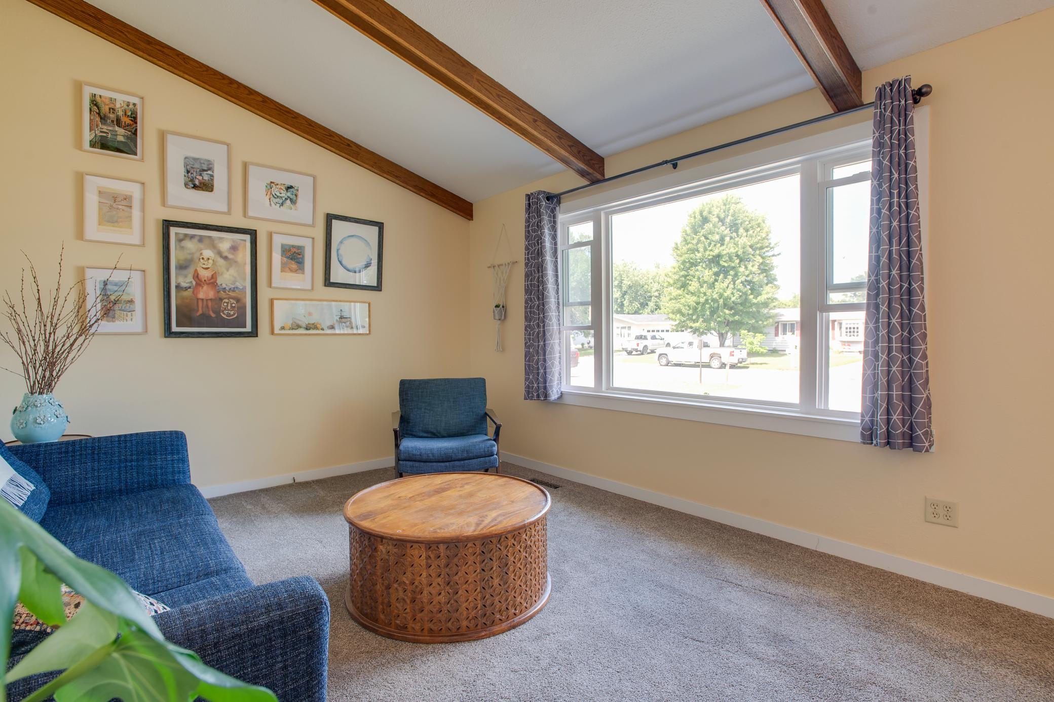 429 Brook Avenue Property Photo 8