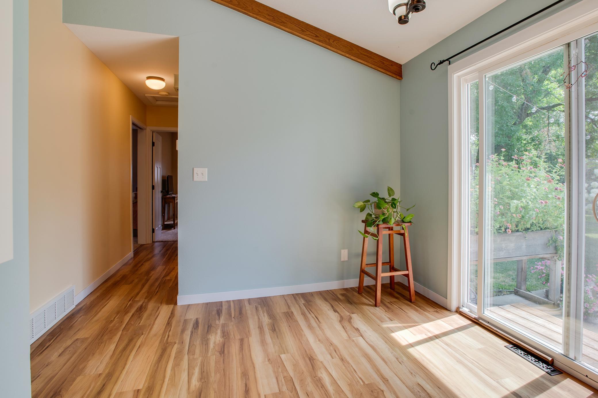 429 Brook Avenue Property Photo 12