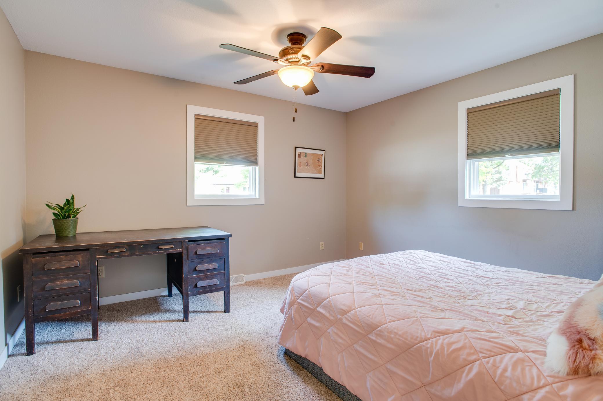 429 Brook Avenue Property Photo 19