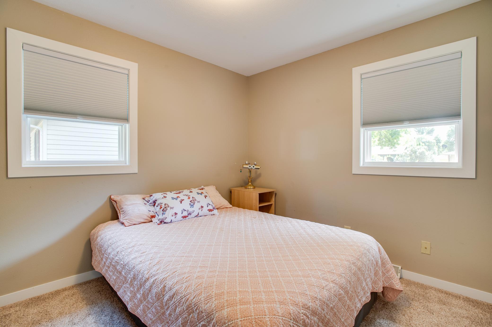 429 Brook Avenue Property Photo 24