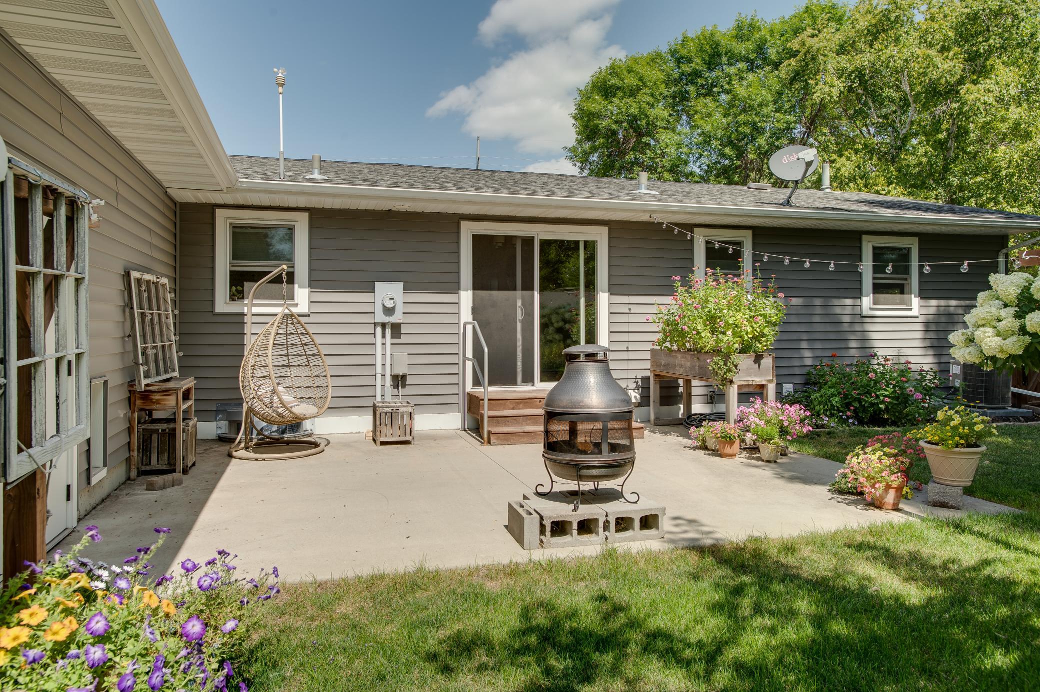 429 Brook Avenue Property Photo 36