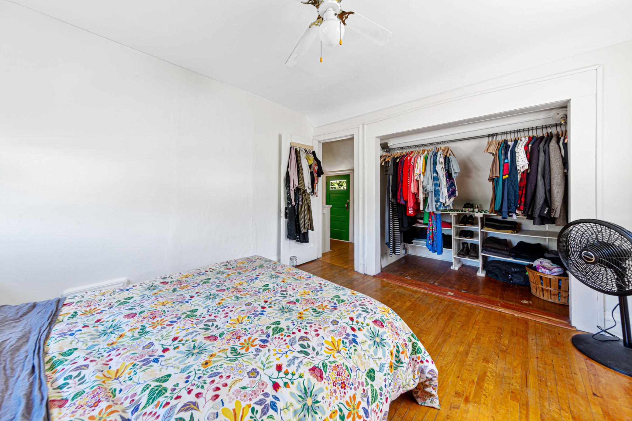 1009 E 42nd Street Property Photo 21
