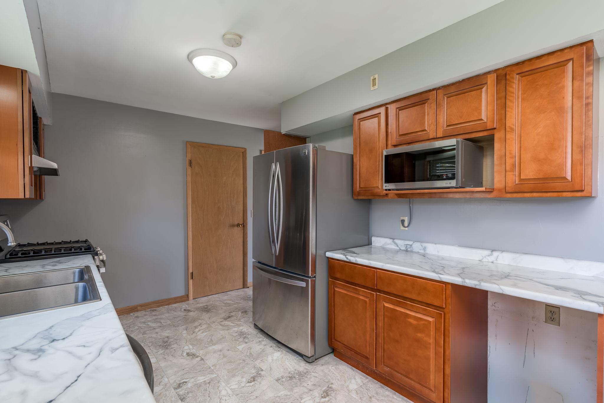 209 Hillcrest Way Property Photo 10