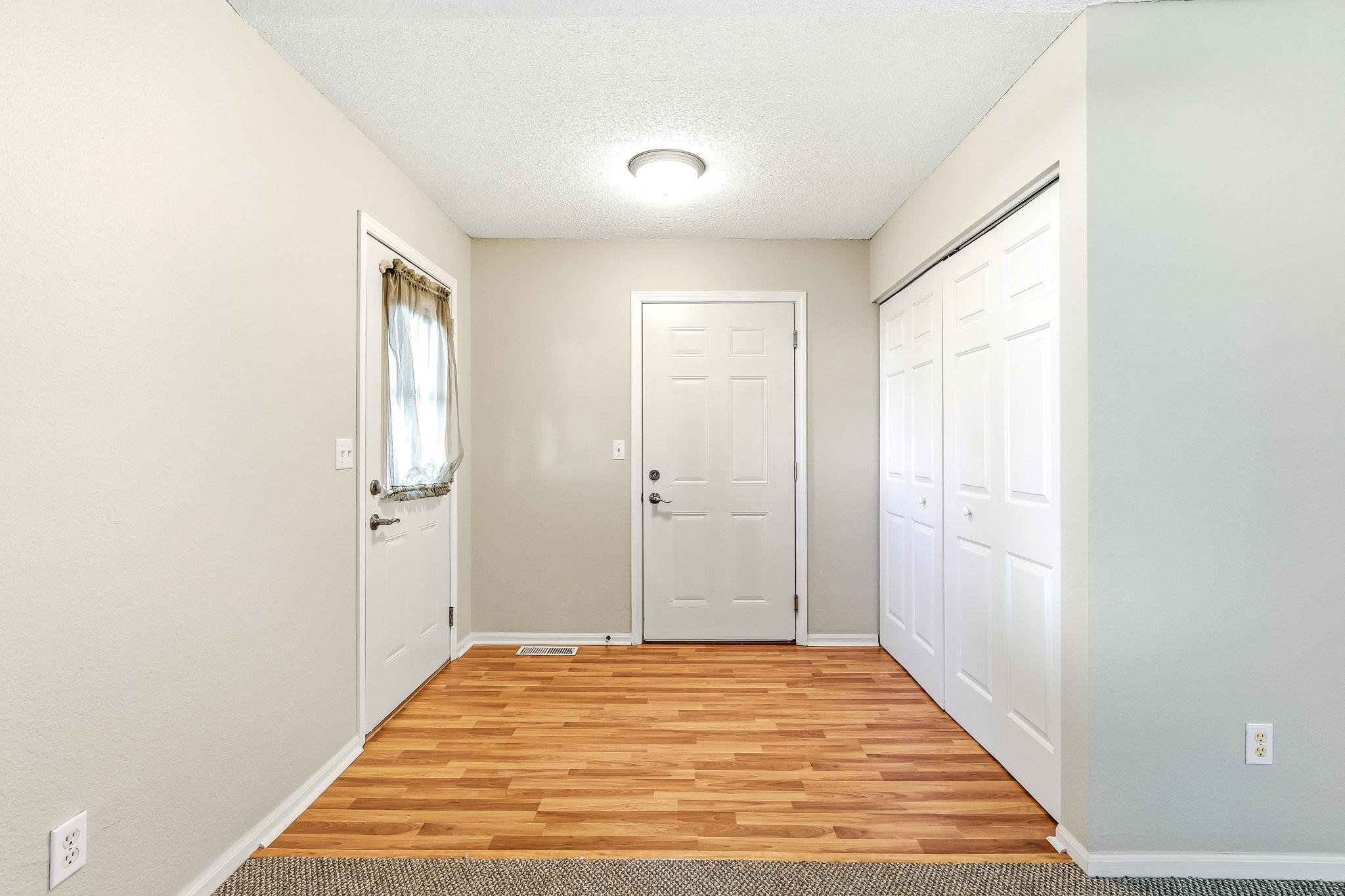 11021 57th Street Ne Property Photo 4