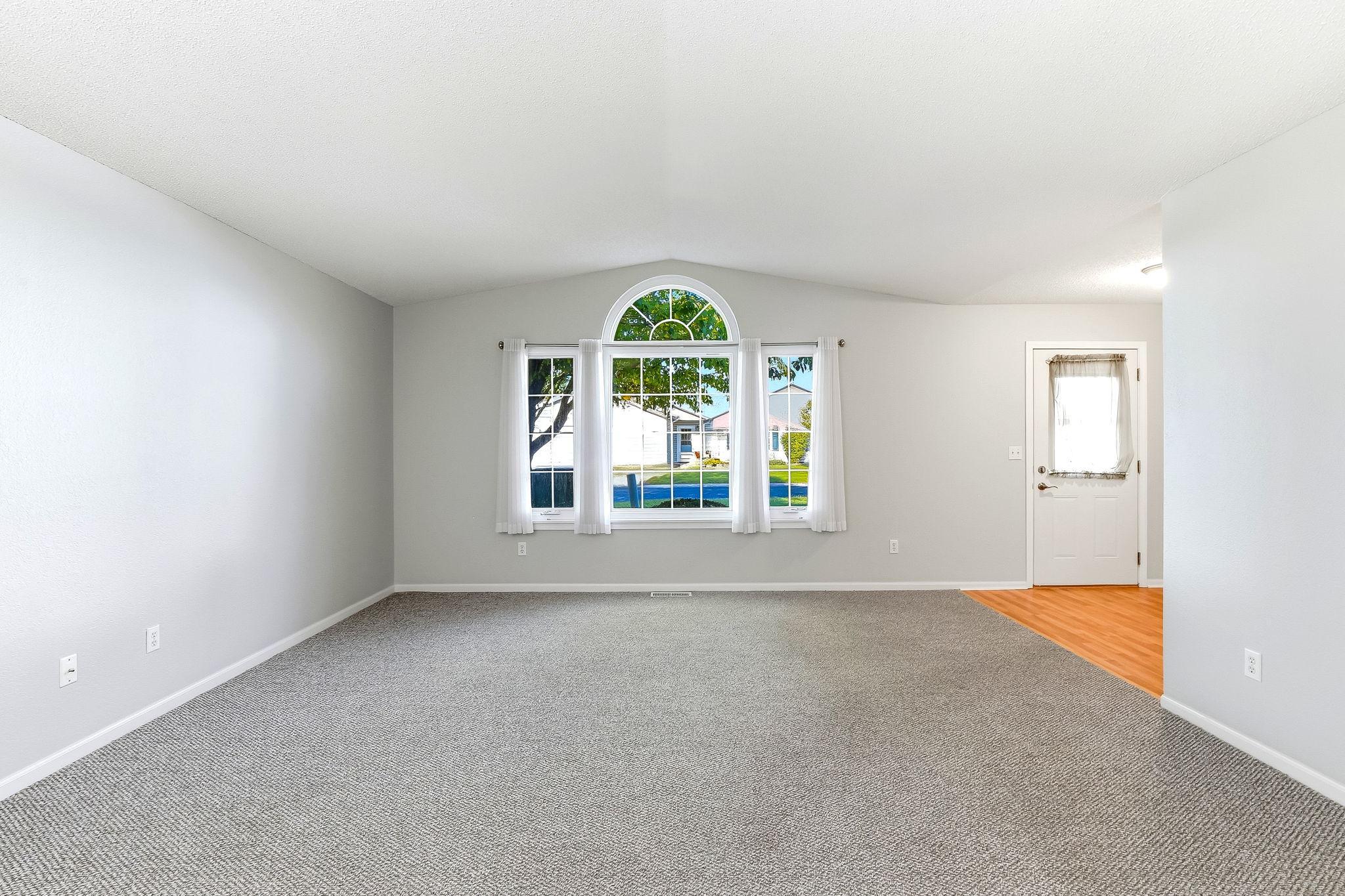 11021 57th Street Ne Property Photo 12