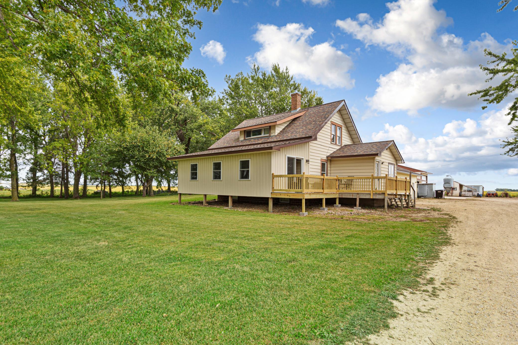 25115 Lamb Avenue Property Photo 3