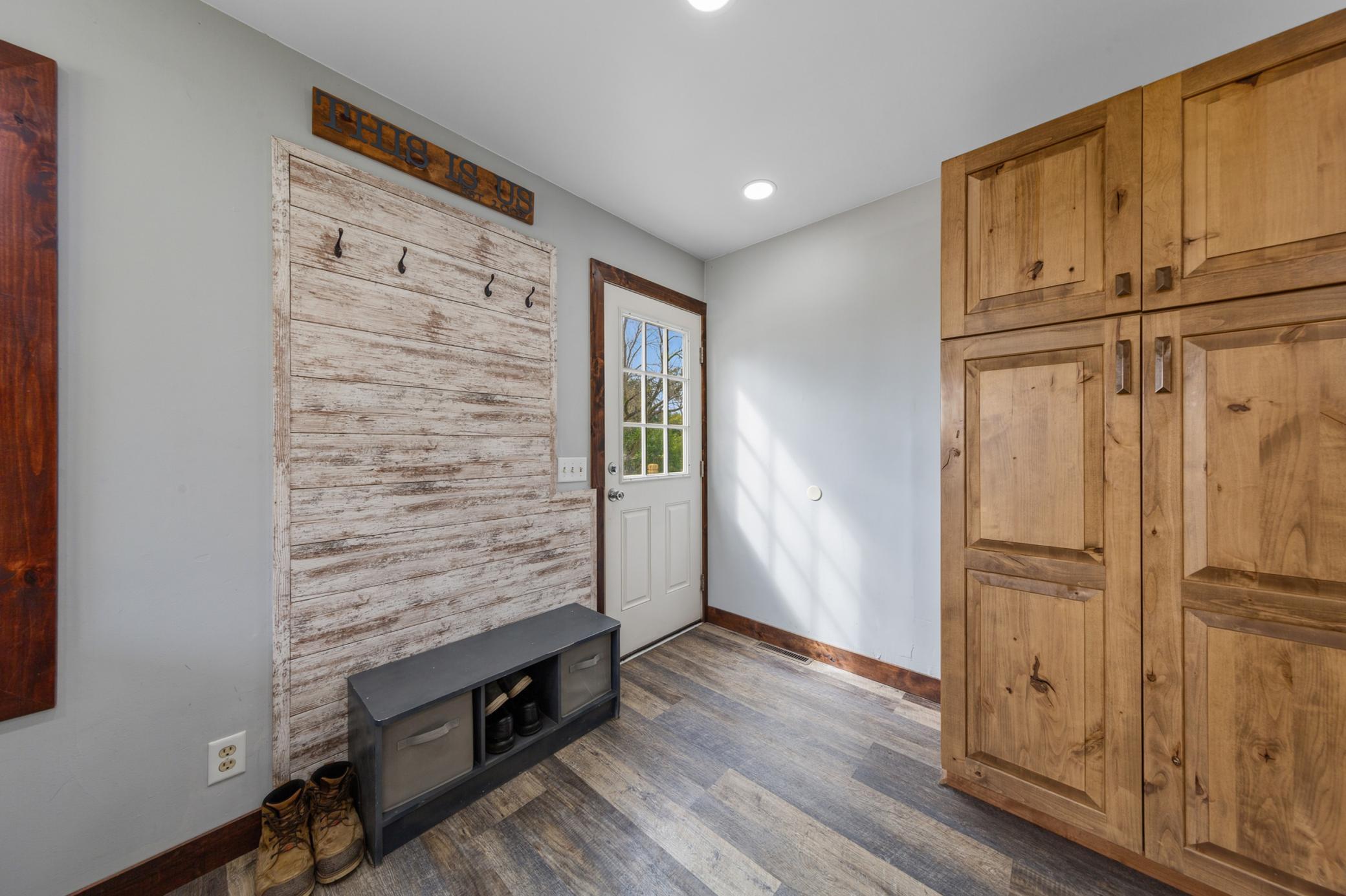 25115 Lamb Avenue Property Photo 12