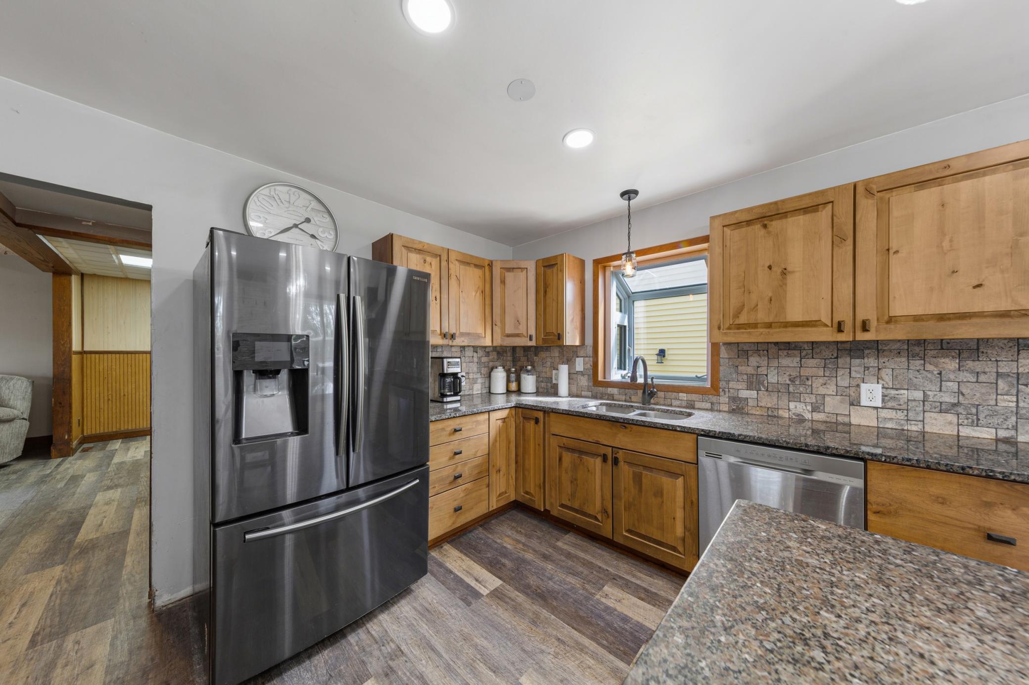 25115 Lamb Avenue Property Photo 18