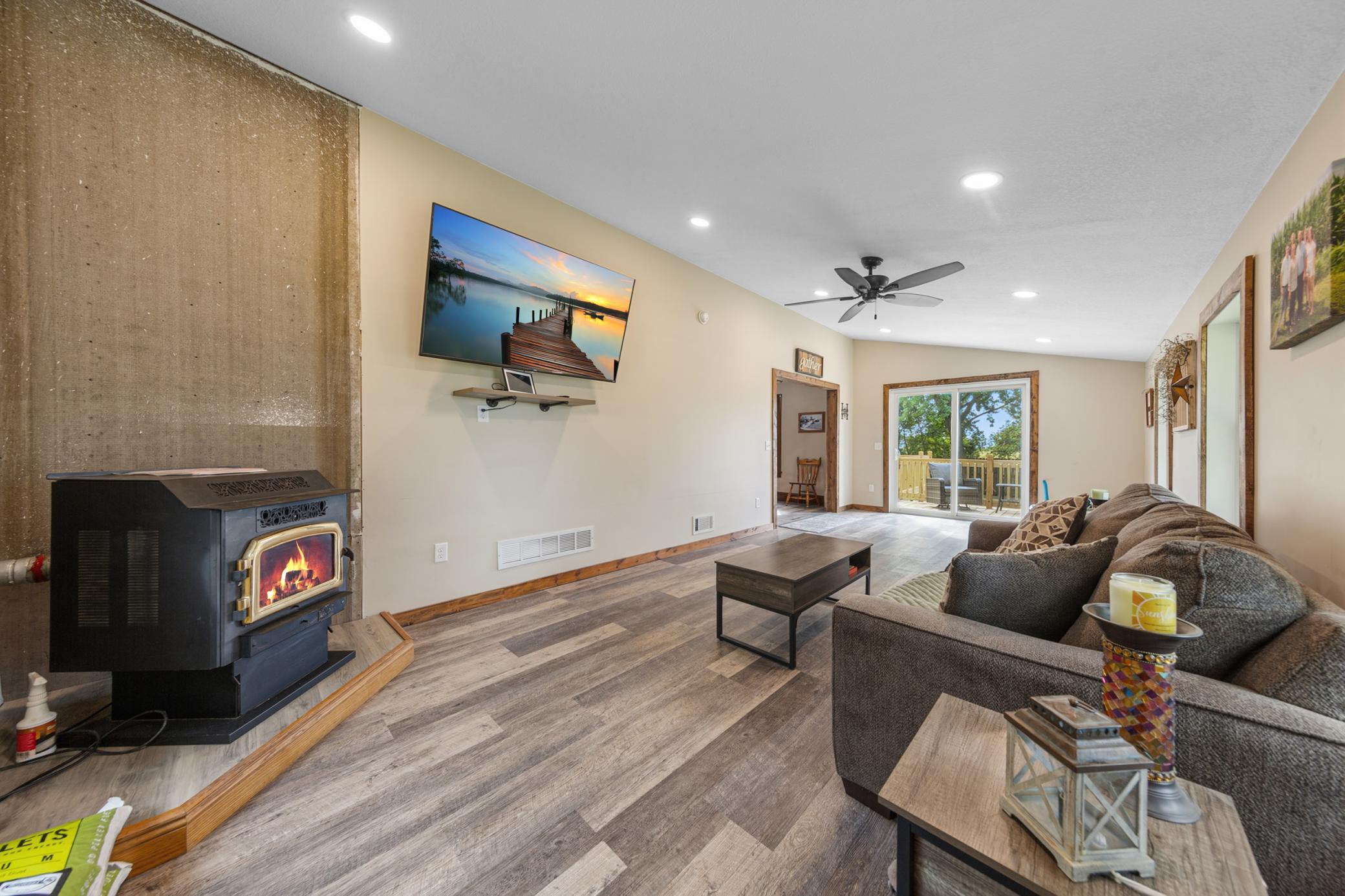 25115 Lamb Avenue Property Photo 26