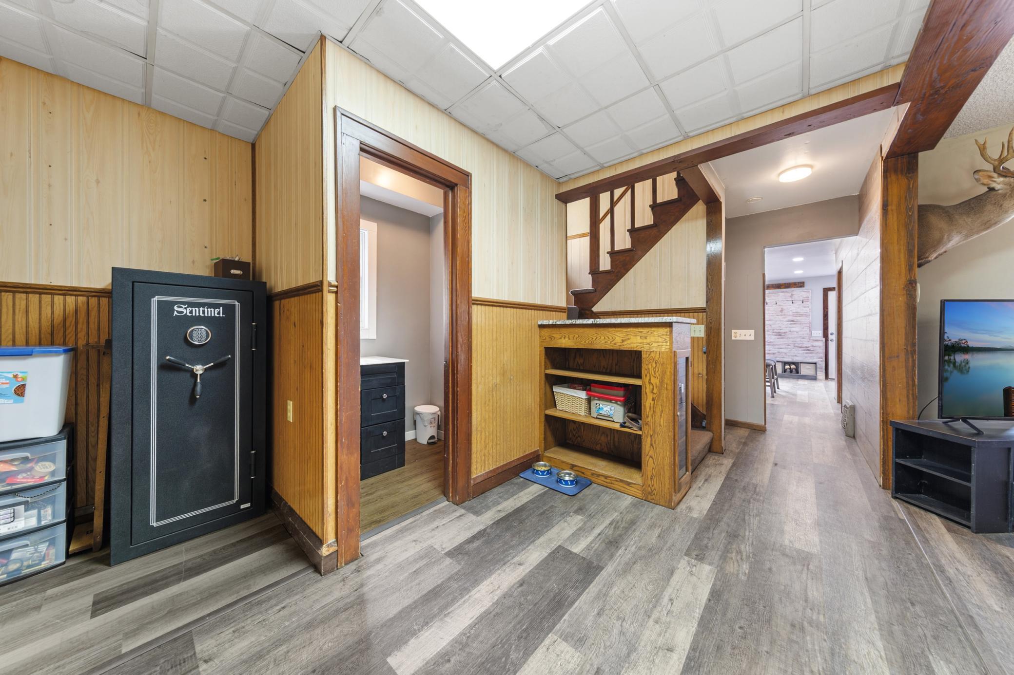 25115 Lamb Avenue Property Photo 27