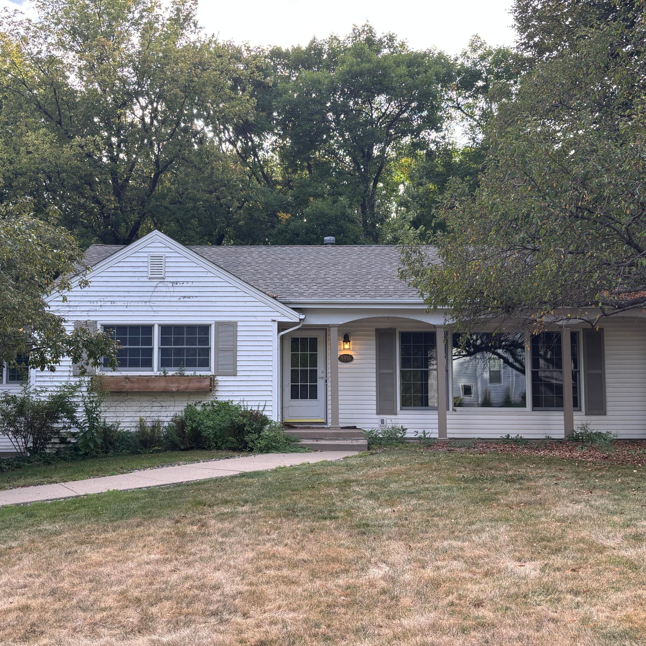 5916 Code Avenue Property Photo 1