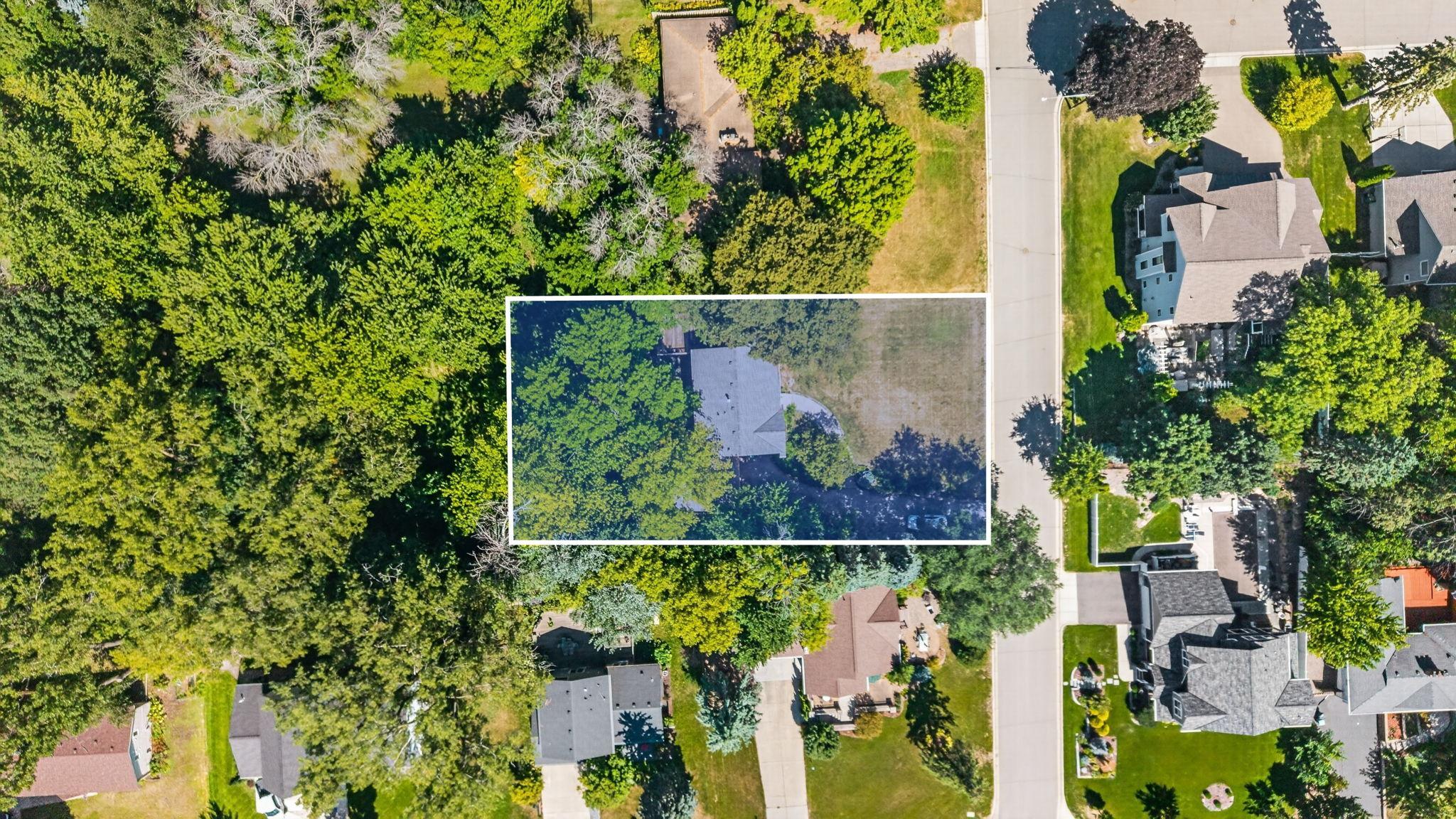 5916 Code Avenue Property Photo 3