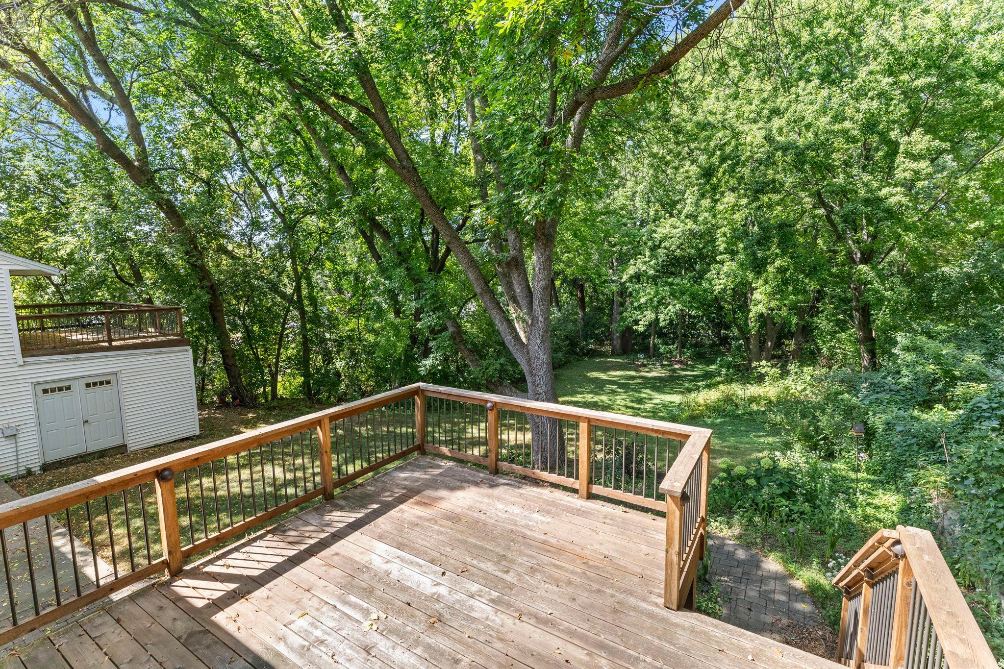 5916 Code Avenue Property Photo 16