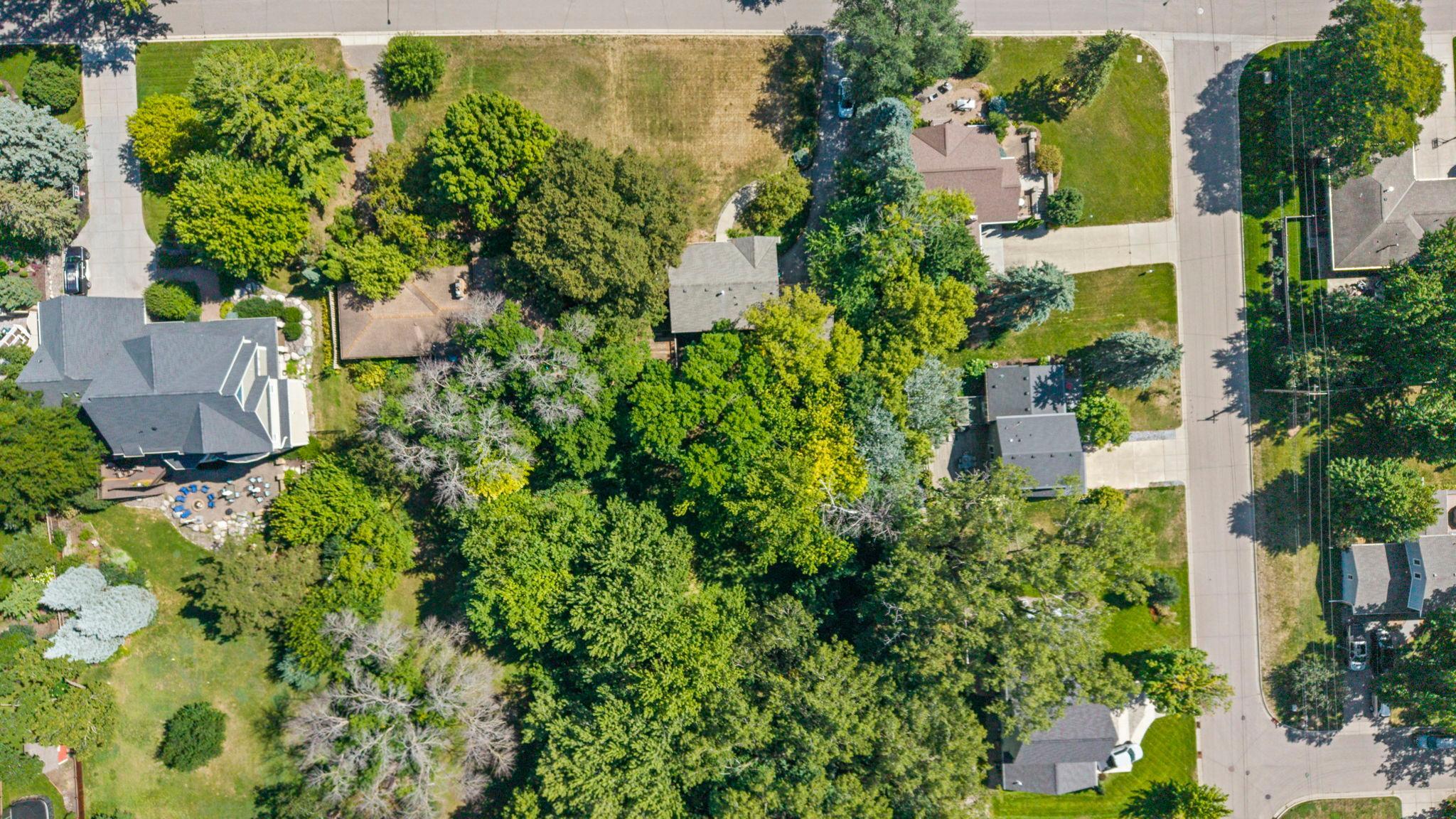 5916 Code Avenue Property Photo 33