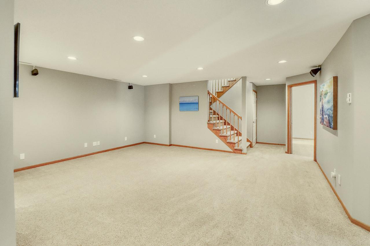 123 50th Avenue E Property Photo 62
