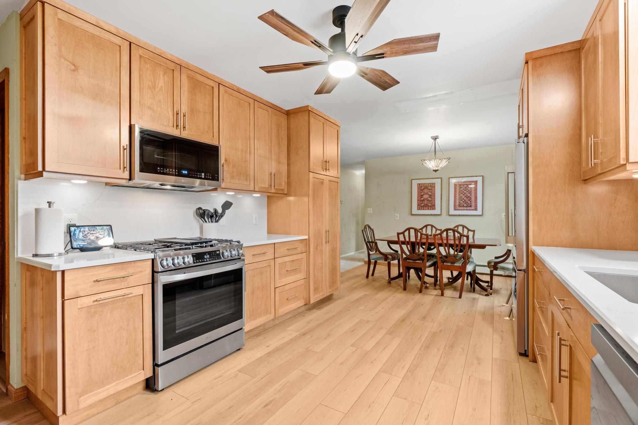 1709 14th Street E Property Photo 4