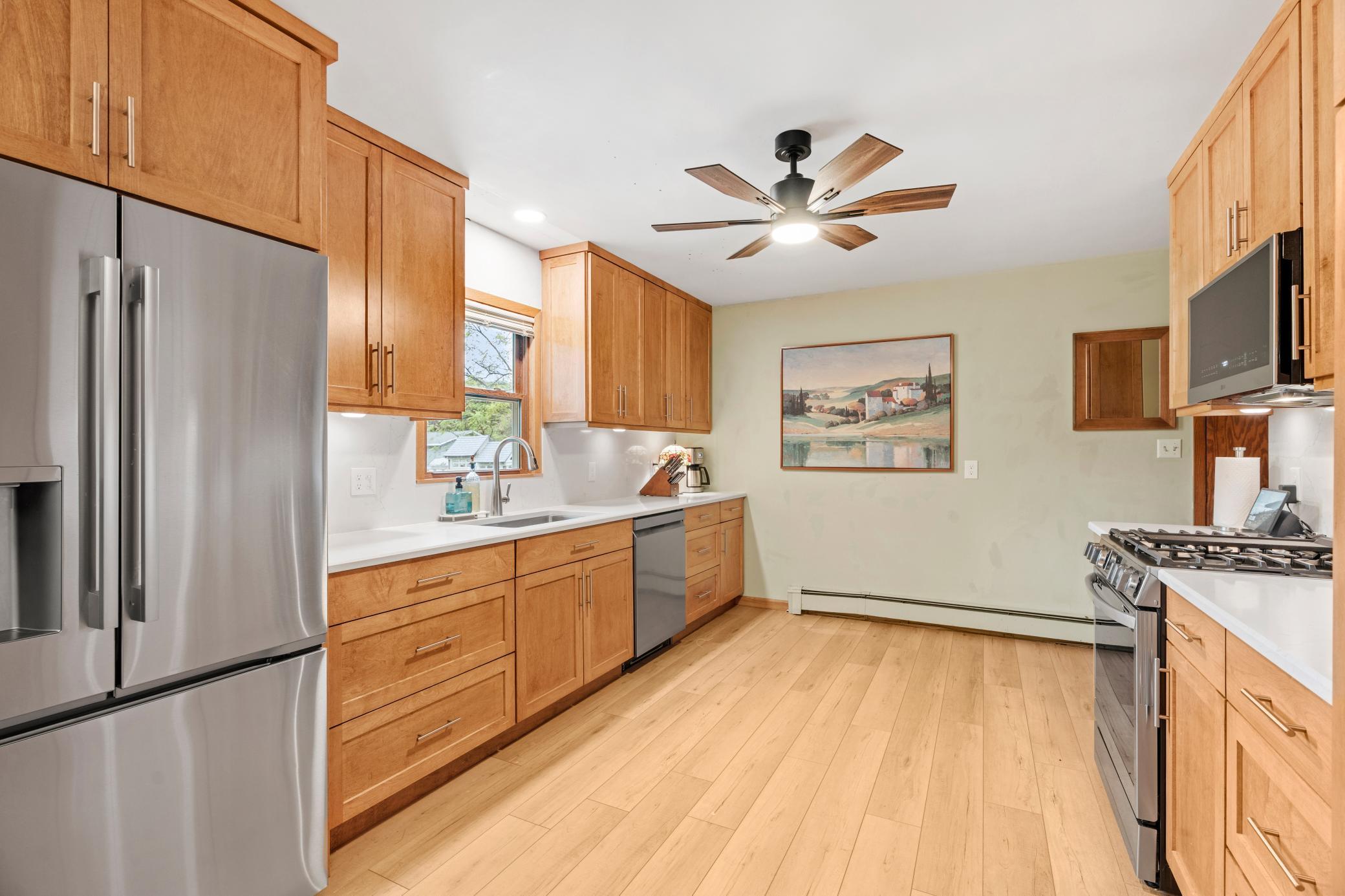 1709 14th Street E Property Photo 5