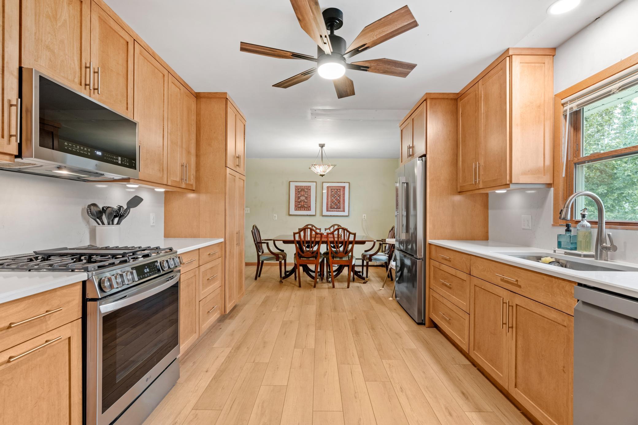 1709 14th Street E Property Photo 8