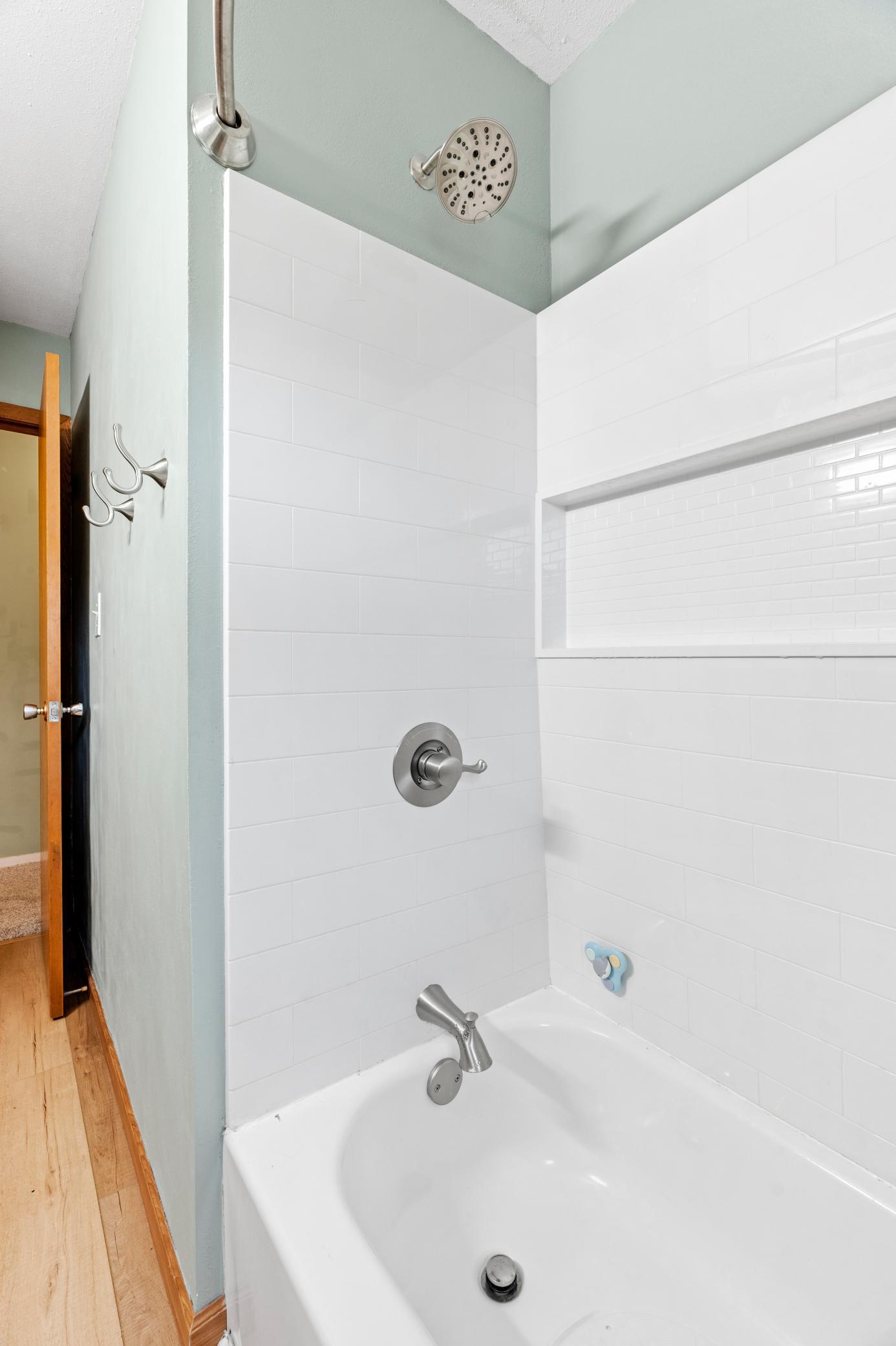1709 14th Street E Property Photo 18