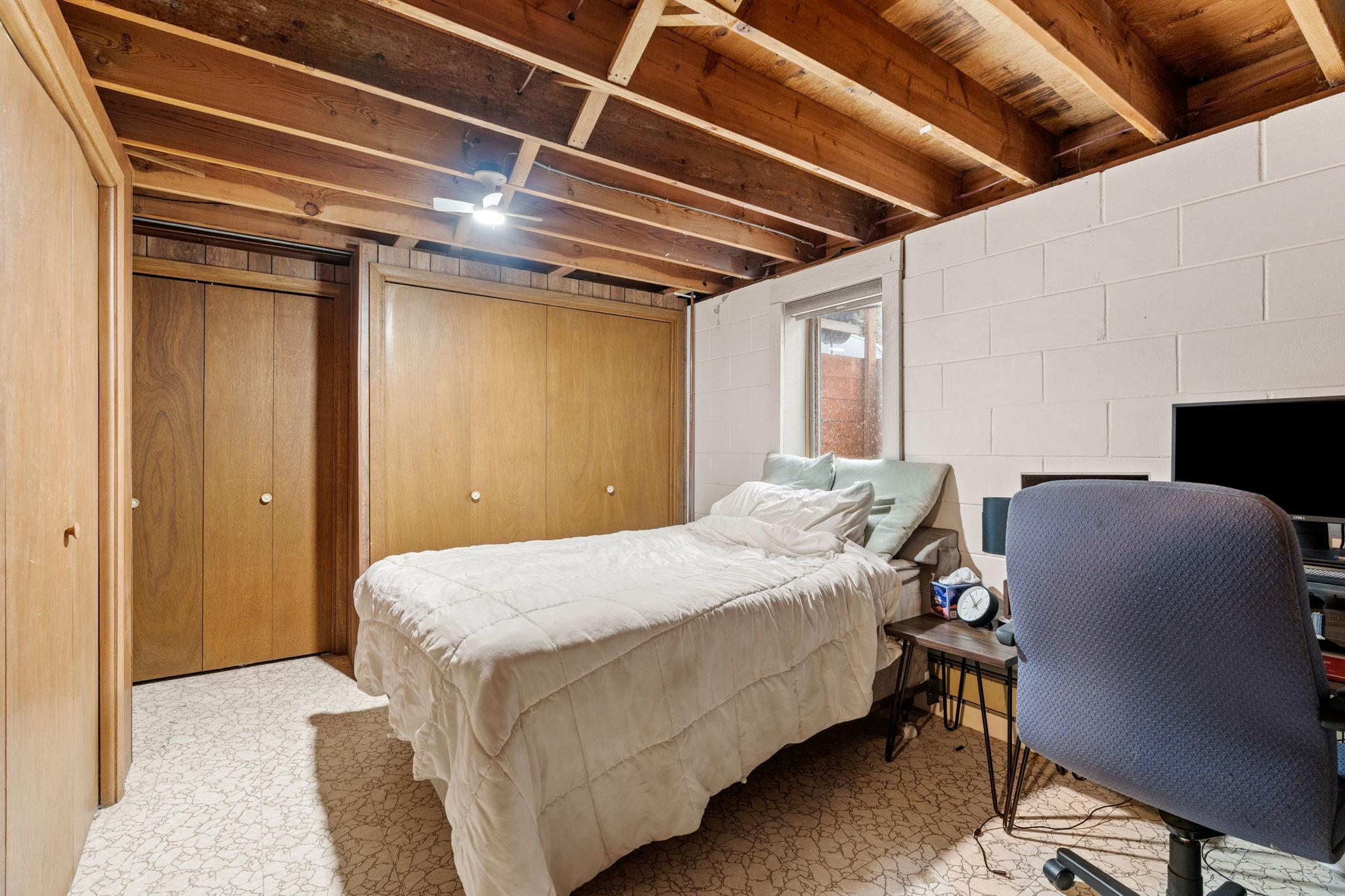 1709 14th Street E Property Photo 31