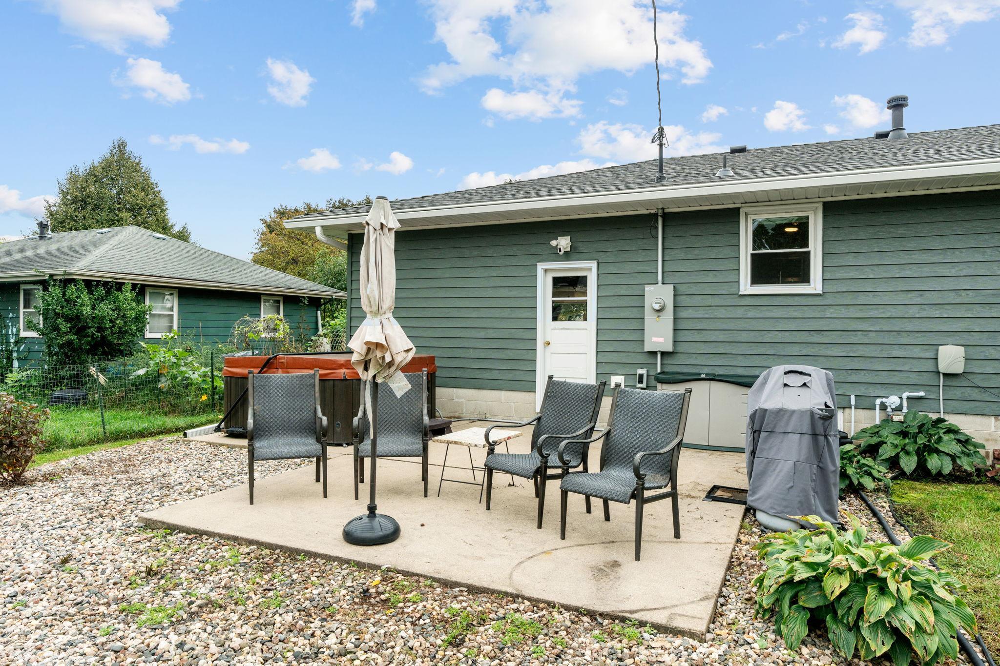 1709 14th Street E Property Photo 38
