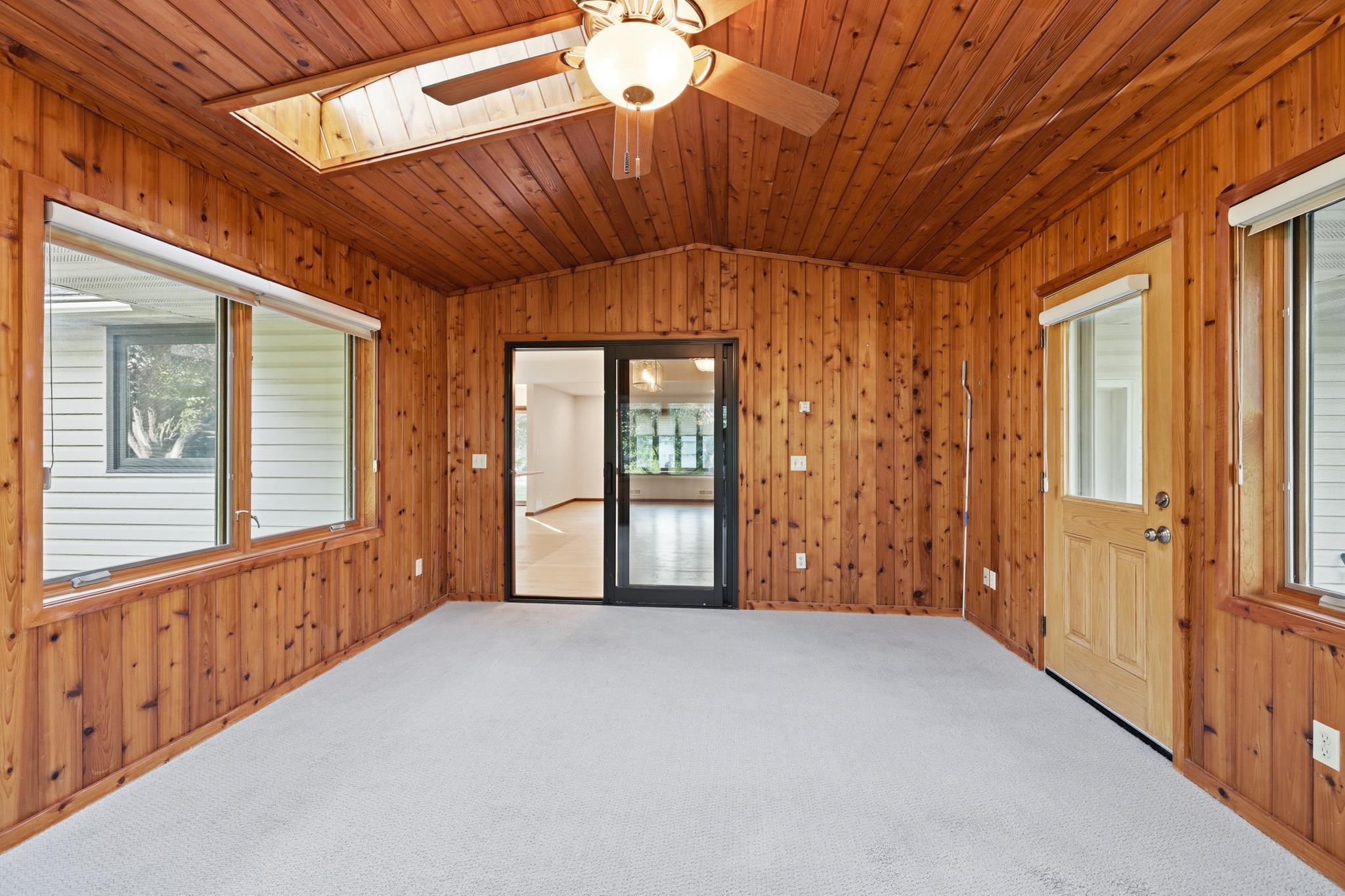 10133 Johnson Circle Property Photo 8