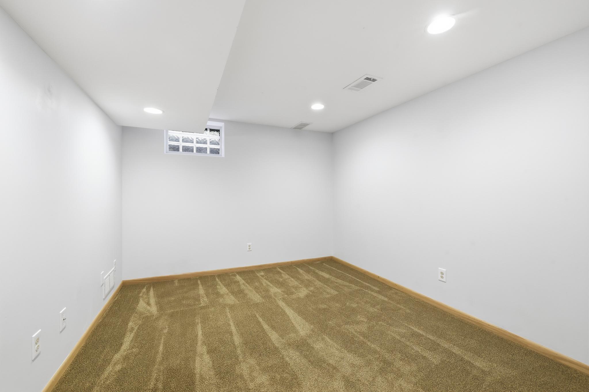 10133 Johnson Circle Property Photo 17