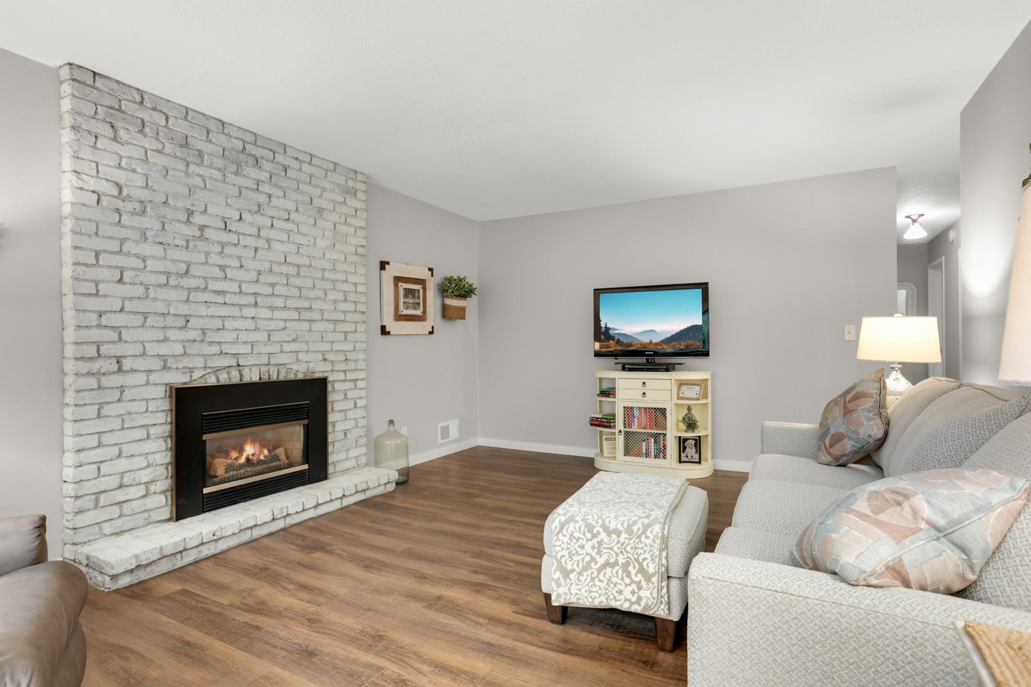 9943 Morris Road Property Photo 13
