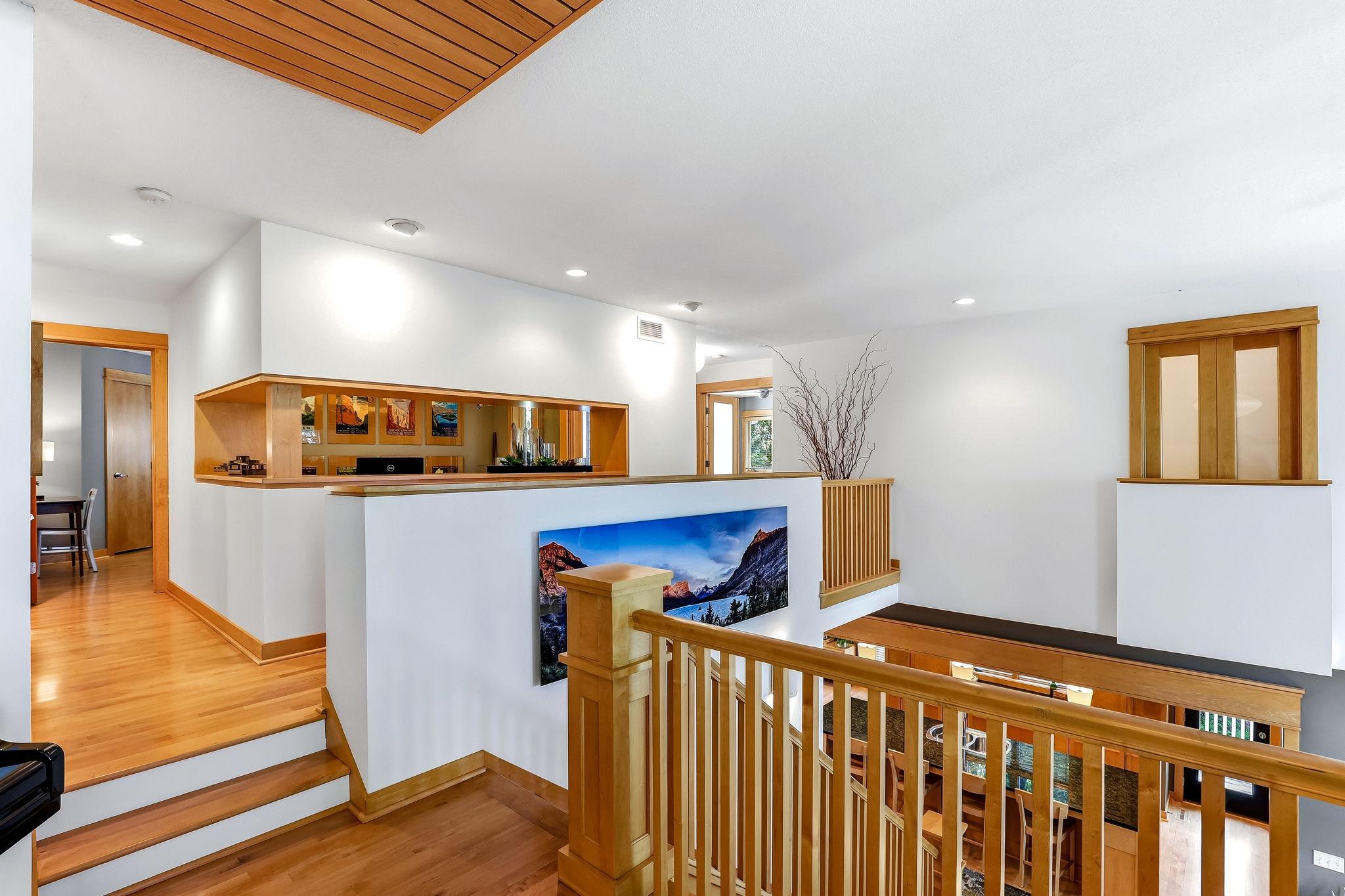 4939 Whispering Way Property Photo 19
