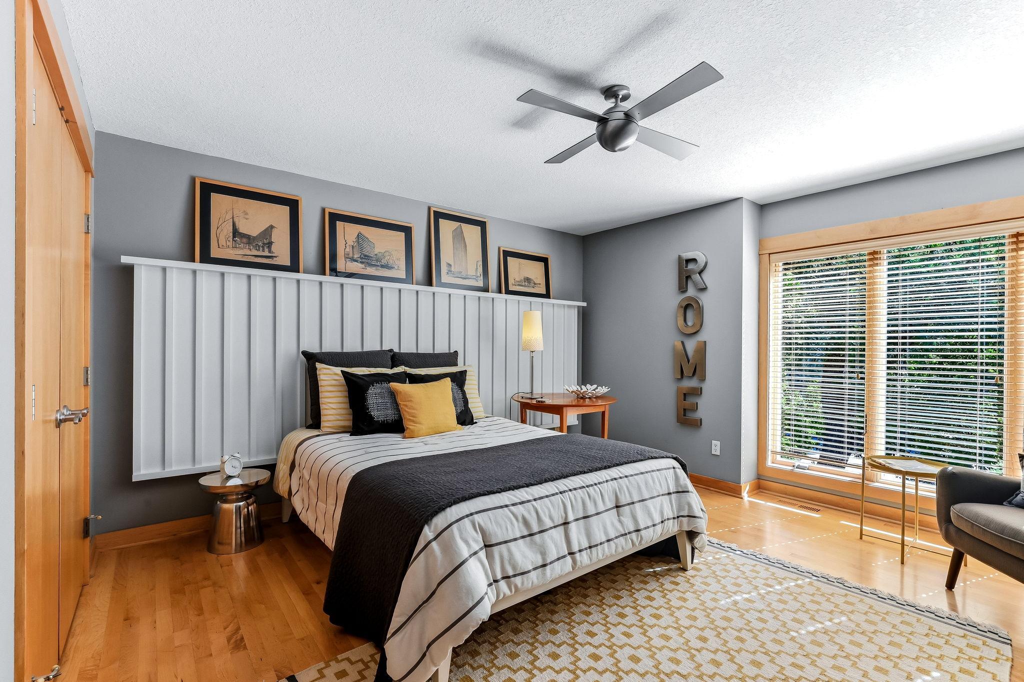 4939 Whispering Way Property Photo 38