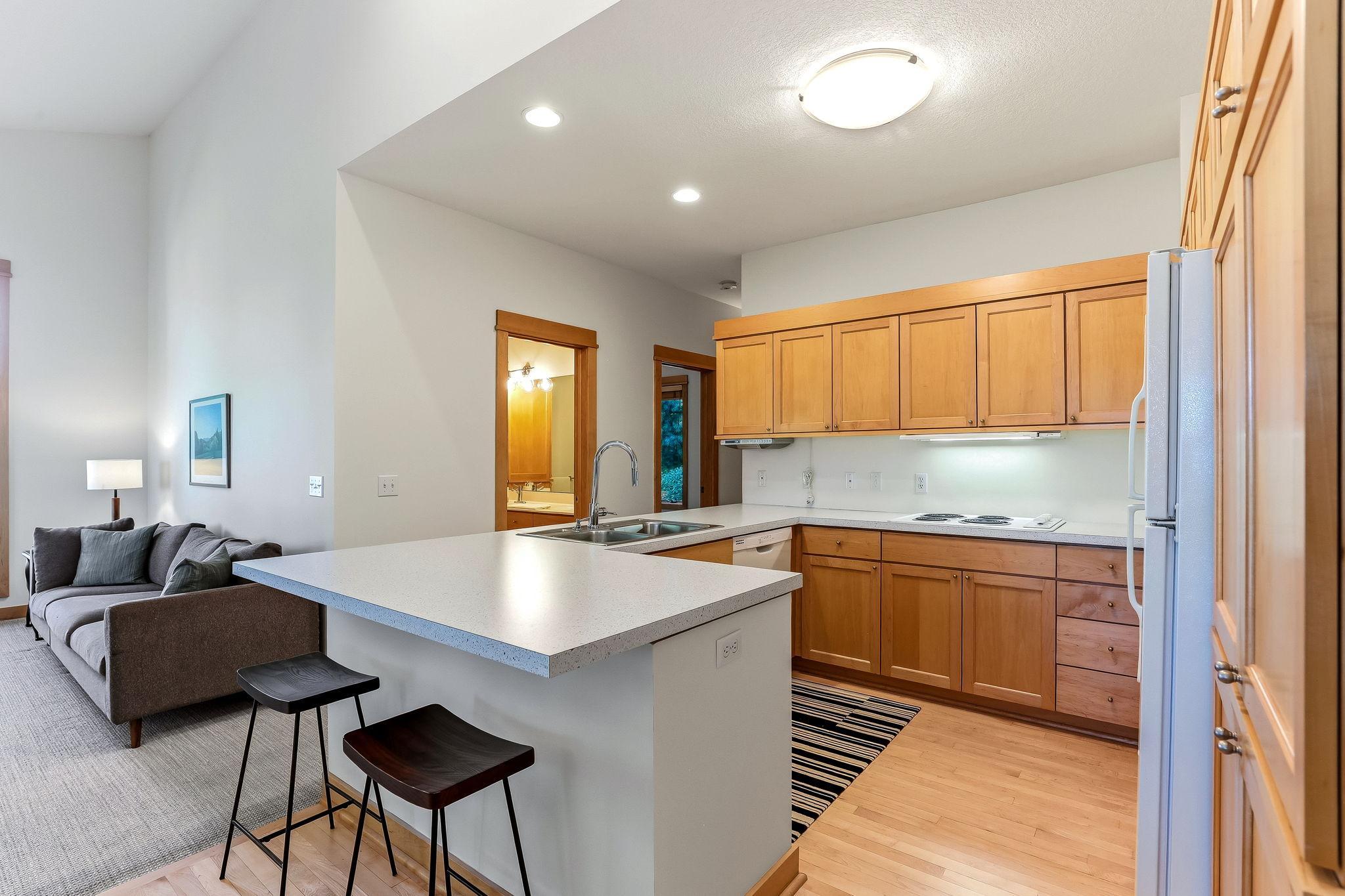 4939 Whispering Way Property Photo 65