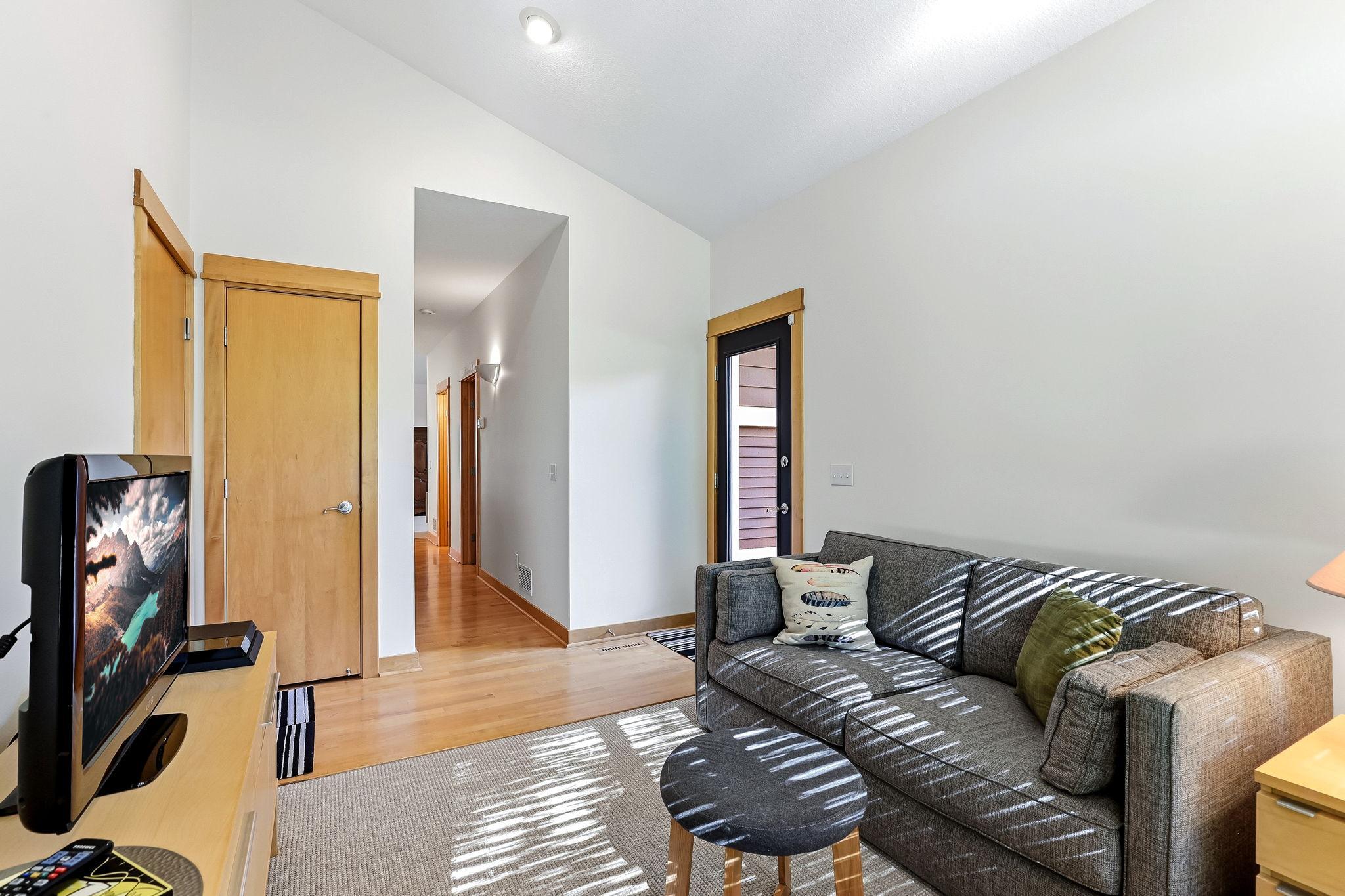 4939 Whispering Way Property Photo 72