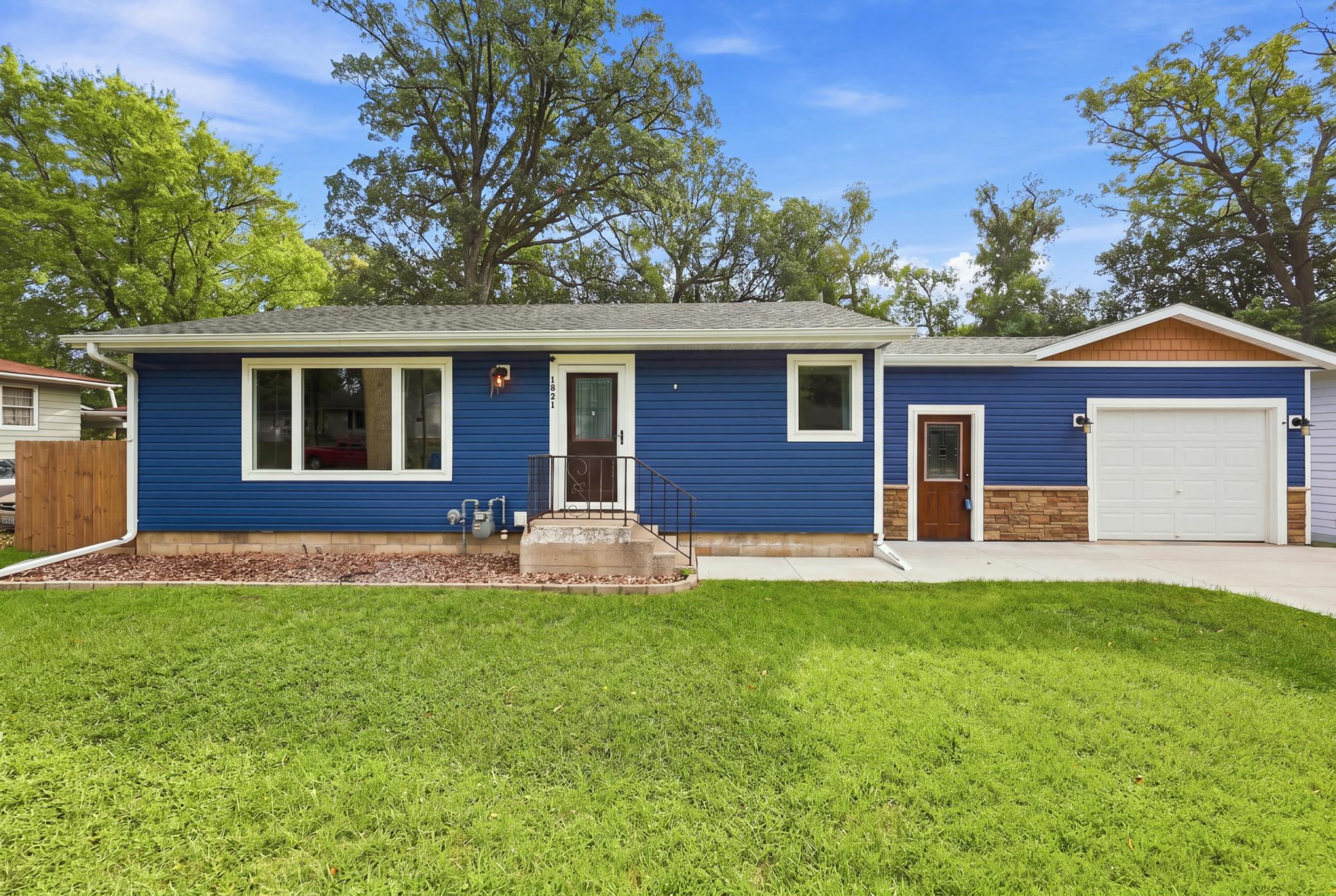 1521 Gary Avenue Property Photo 1