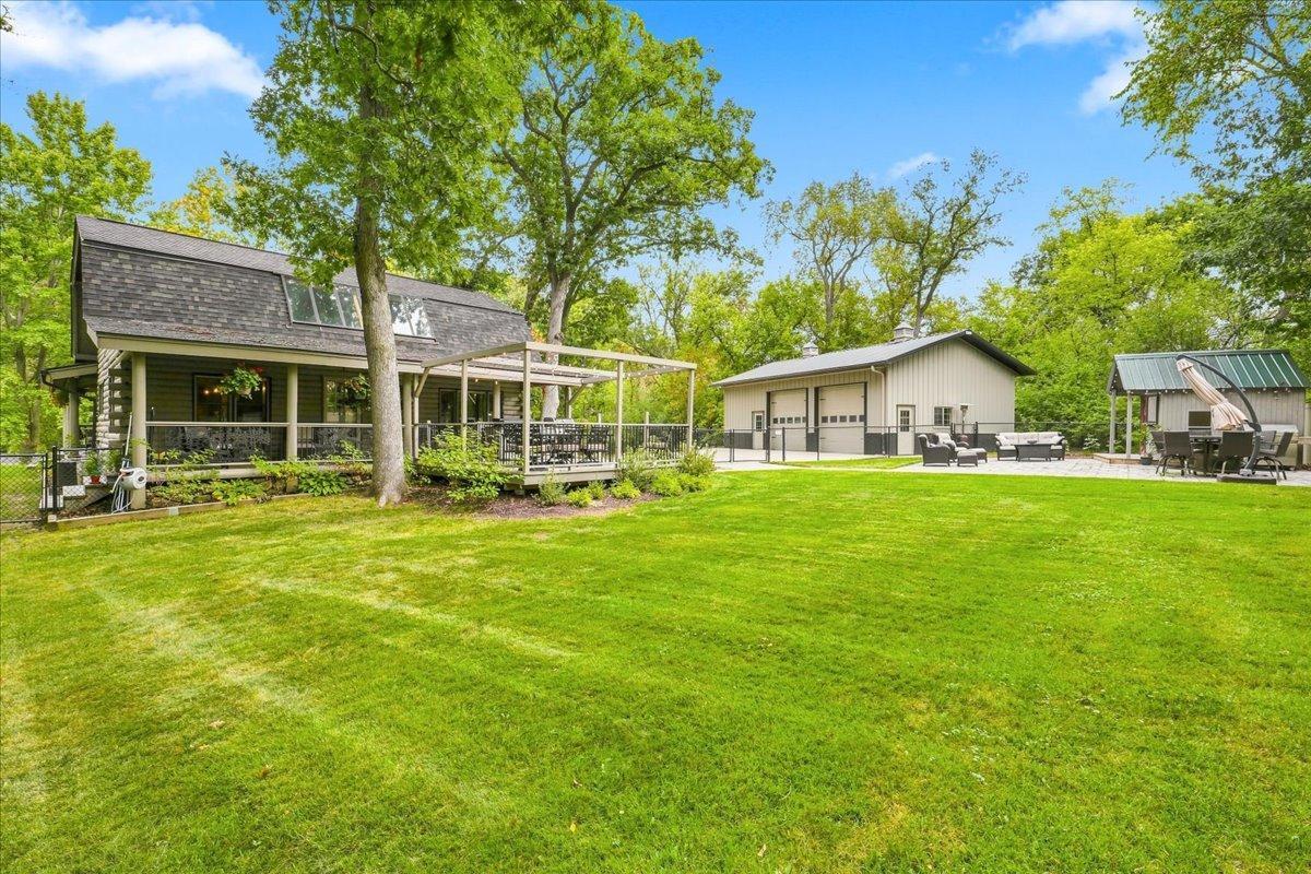 136 County Road E Property Photo 20