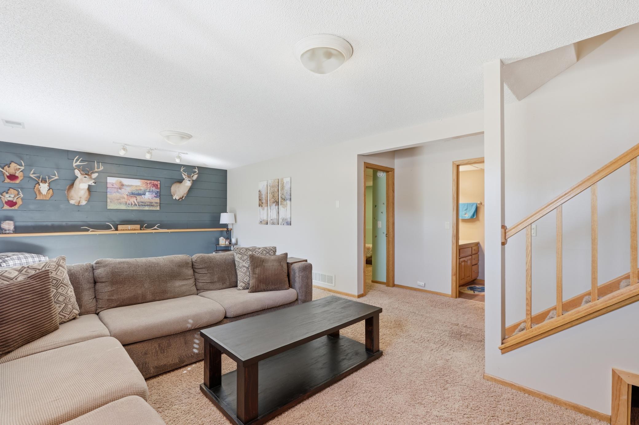 12752 208th Avenue Nw Property Photo 18
