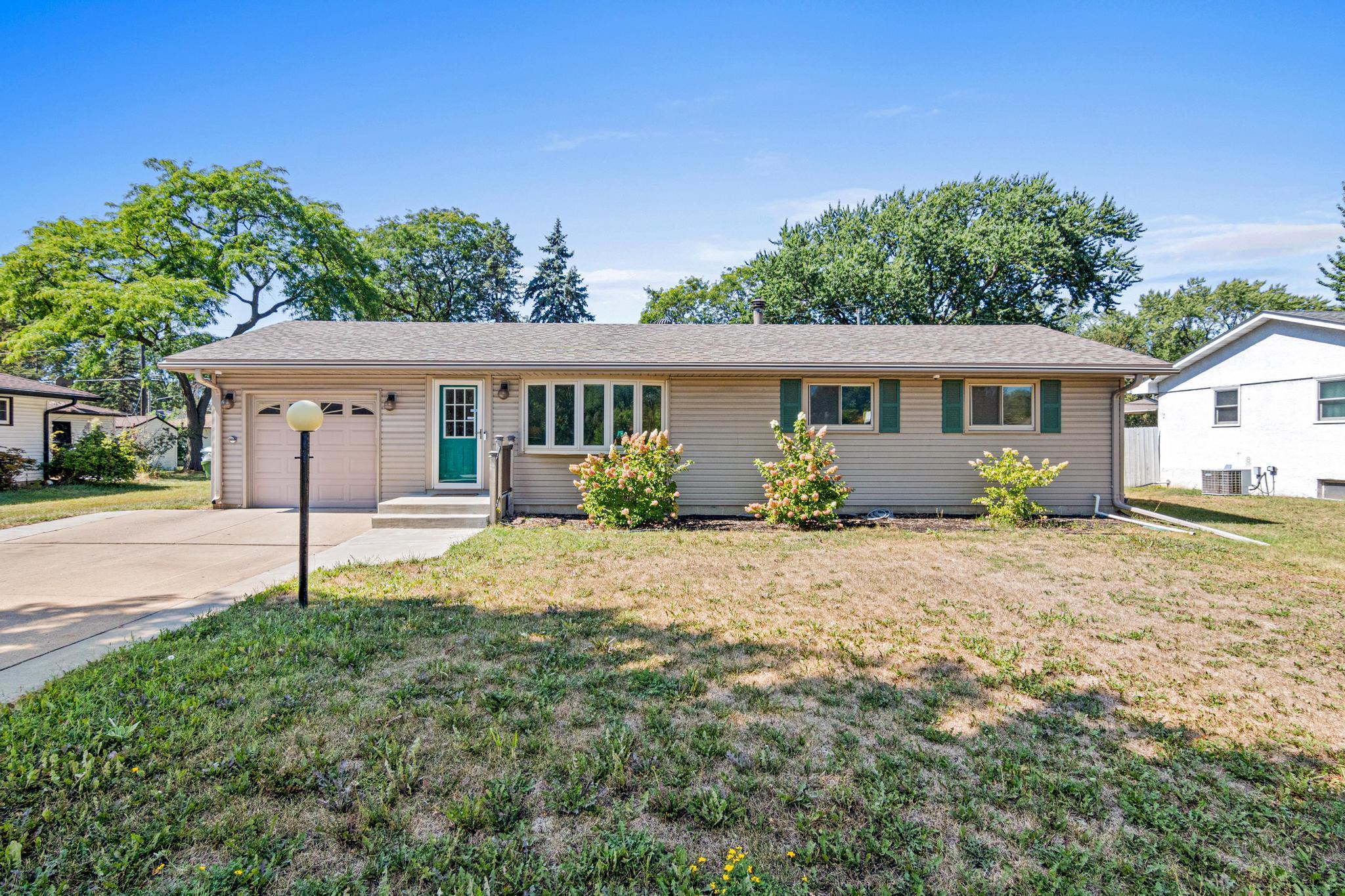 6810 Brookview Drive Ne Property Photo 1