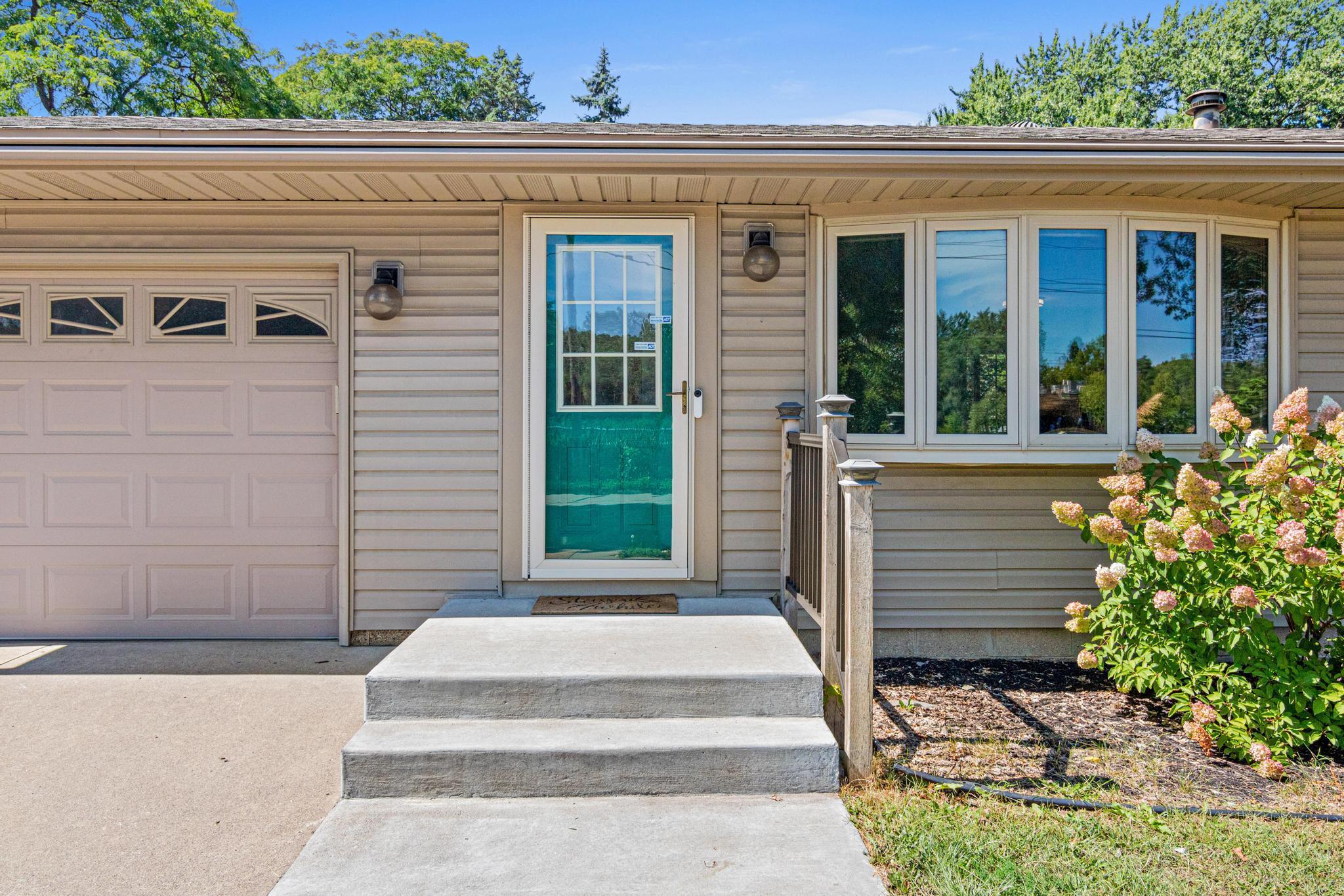 6810 Brookview Drive Ne Property Photo 28