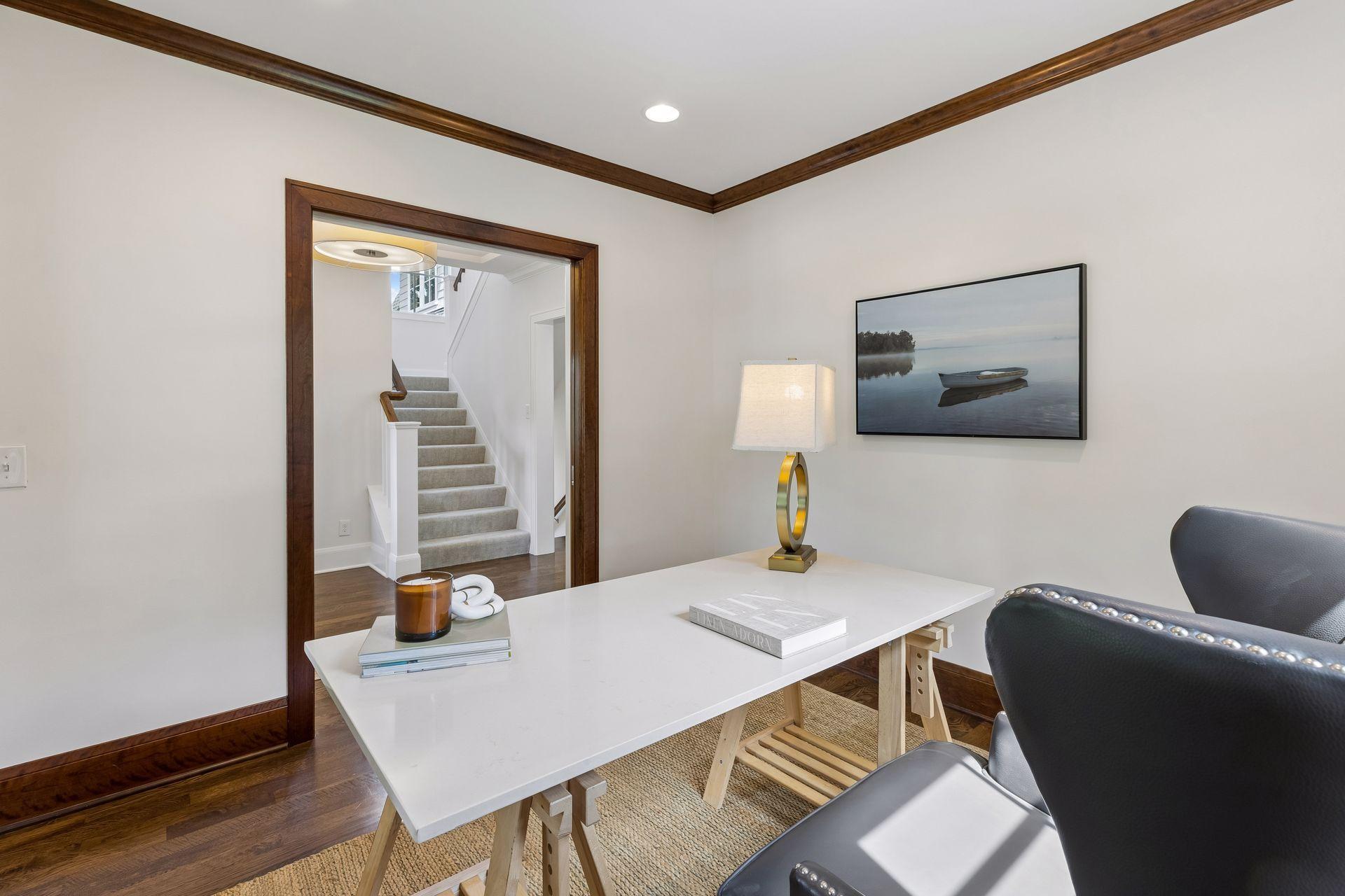 5413 Doncaster Way Property Photo 8