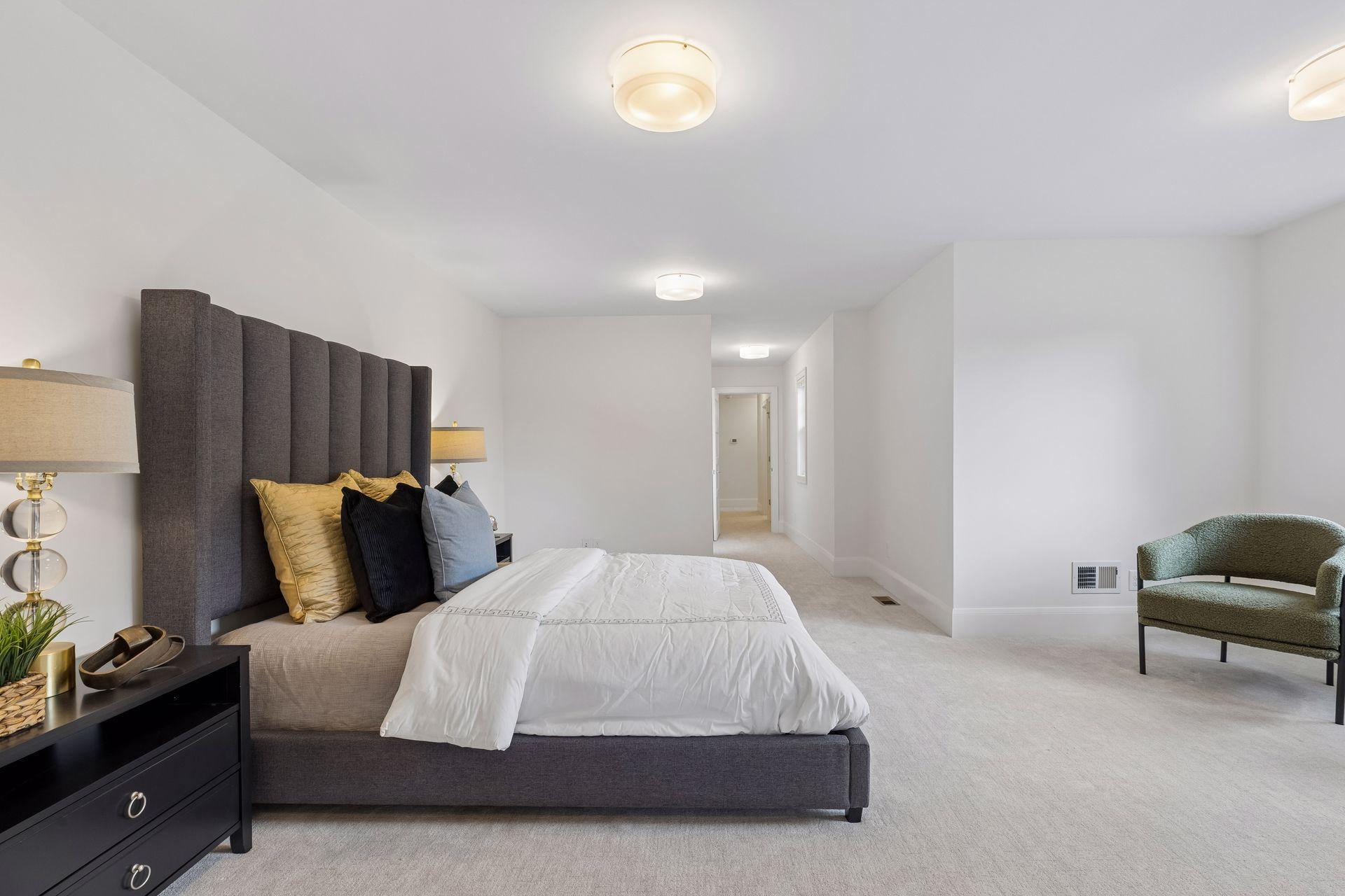 5413 Doncaster Way Property Photo 35