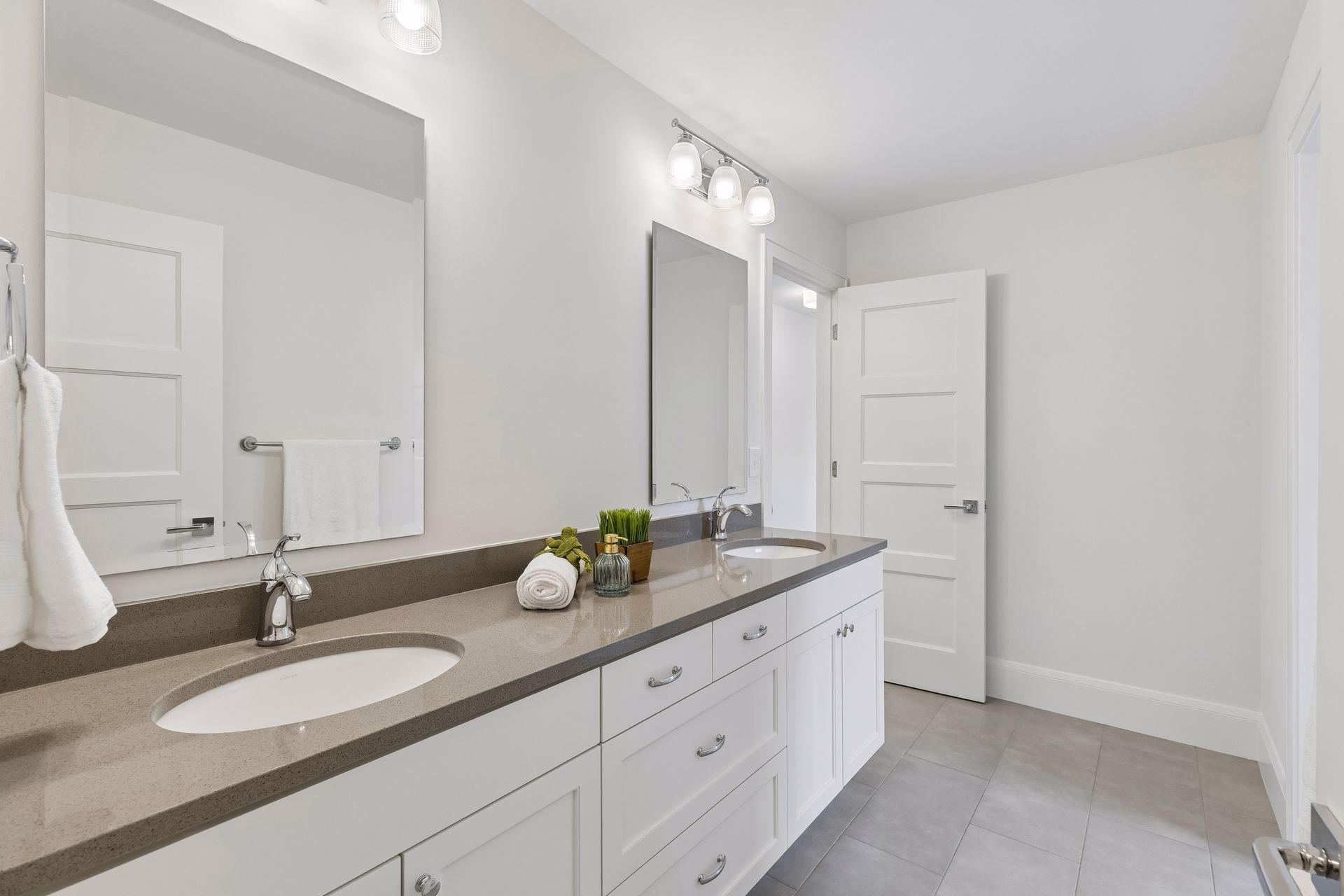 5413 Doncaster Way Property Photo 43