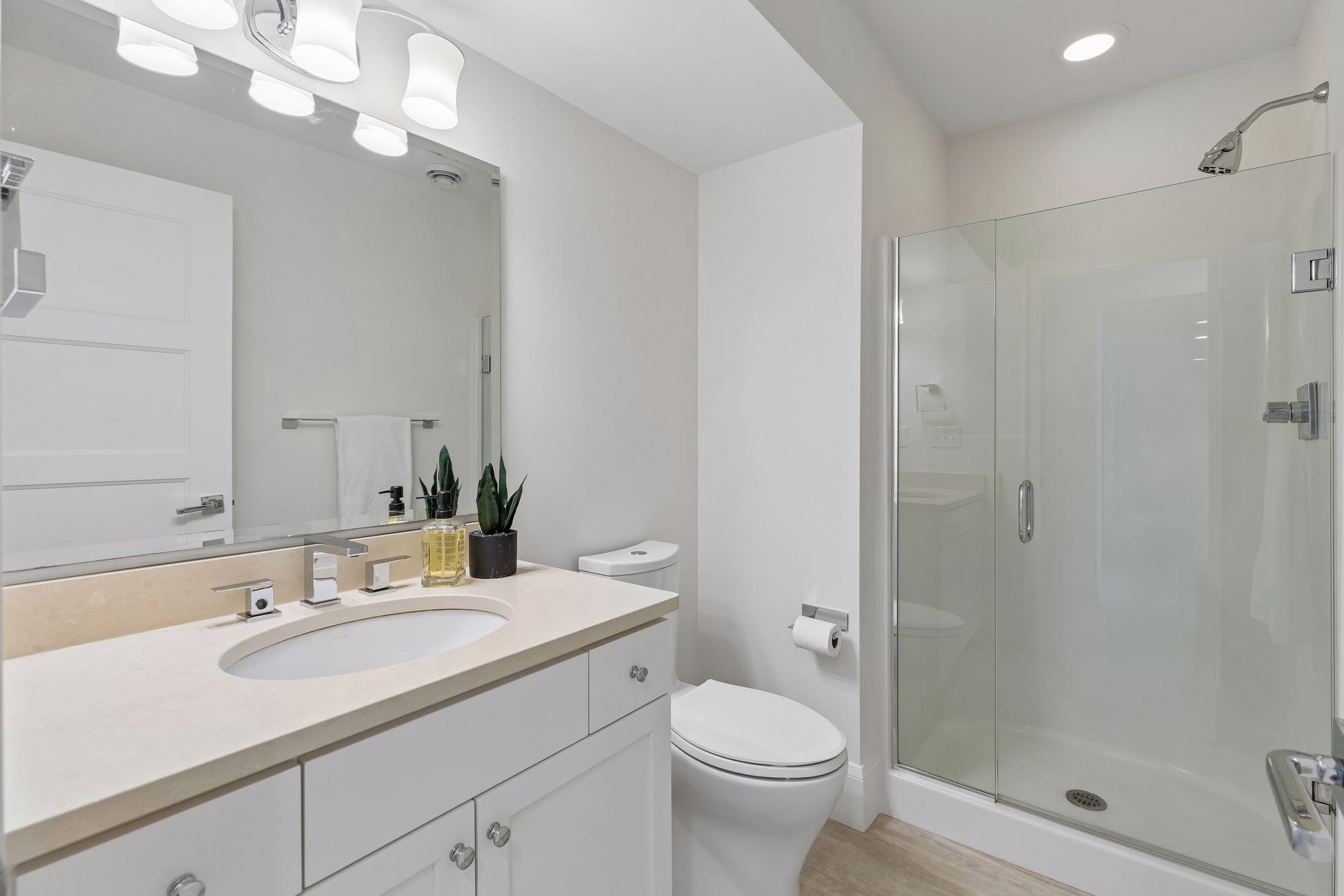 5413 Doncaster Way Property Photo 56