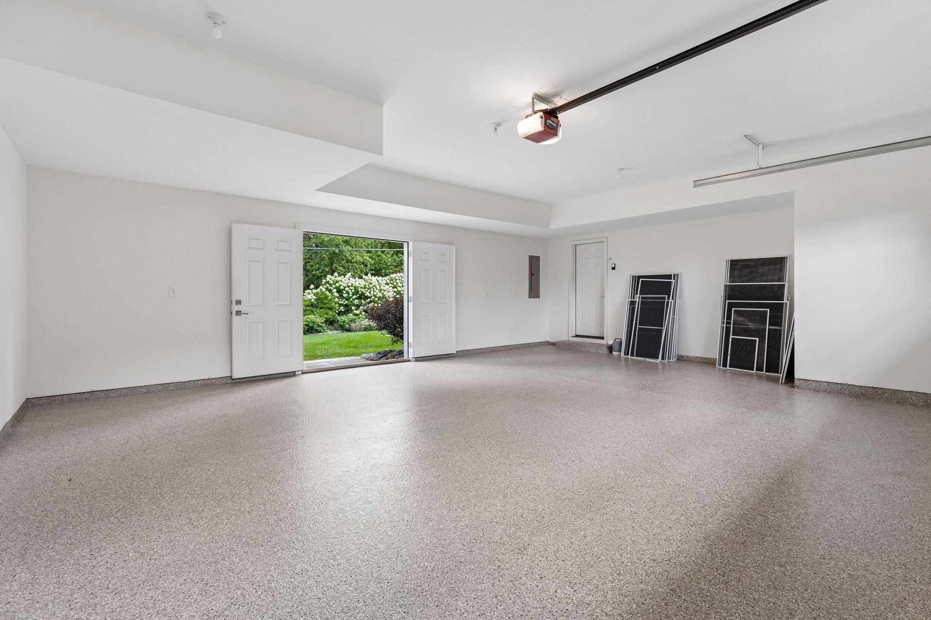 5413 Doncaster Way Property Photo 59