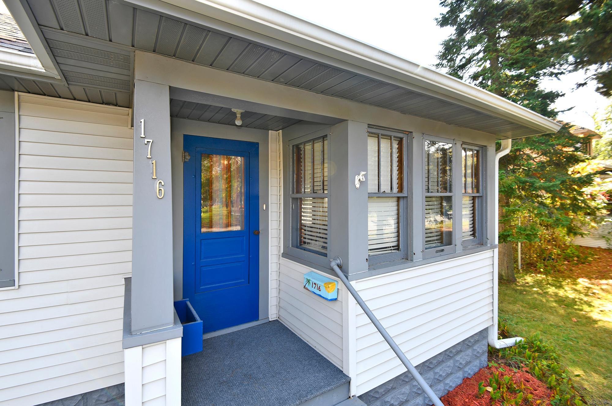 1716 6th Street E Property Photo 13