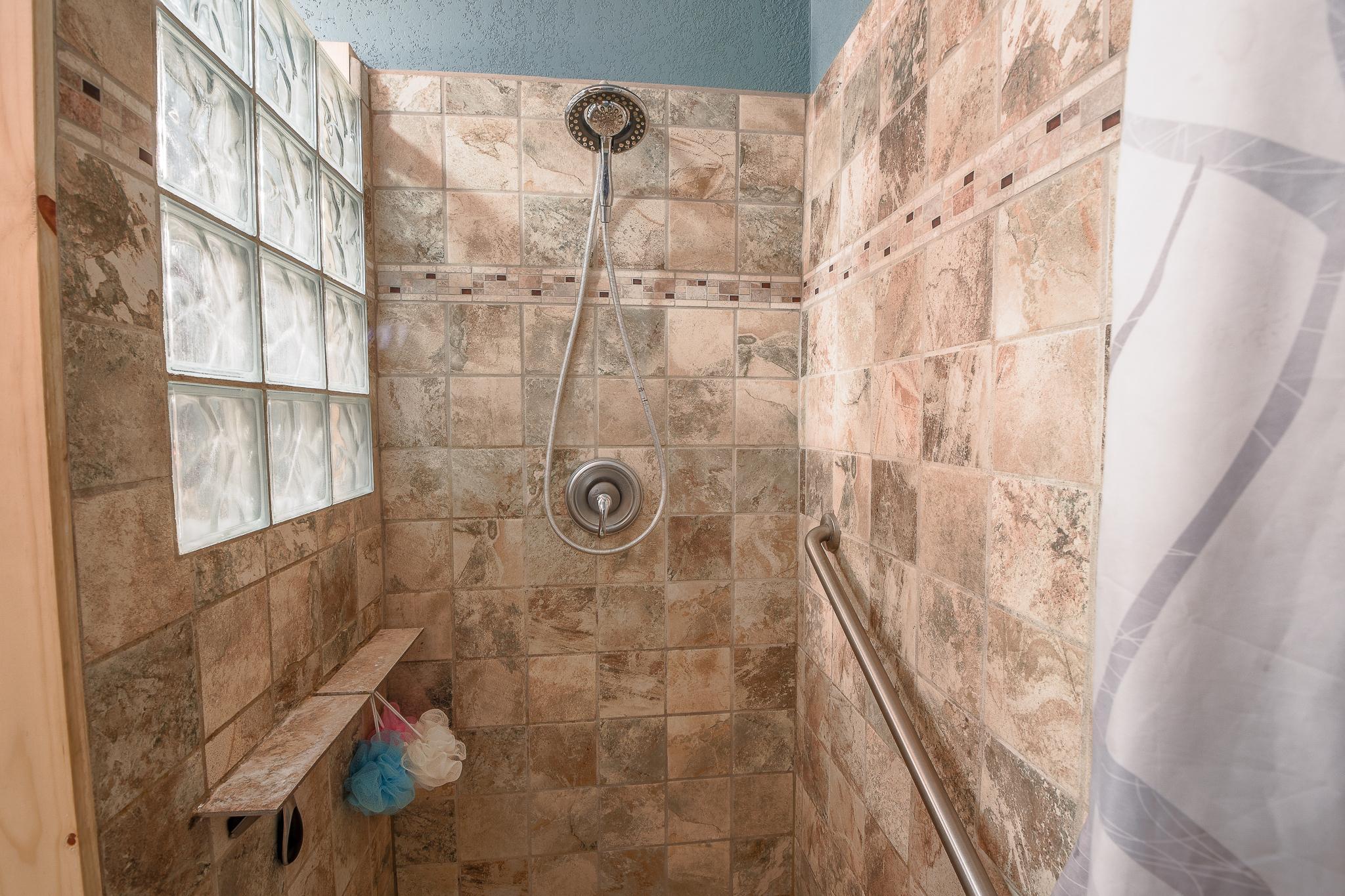 42937 Minnie Lake Drive Property Photo 22