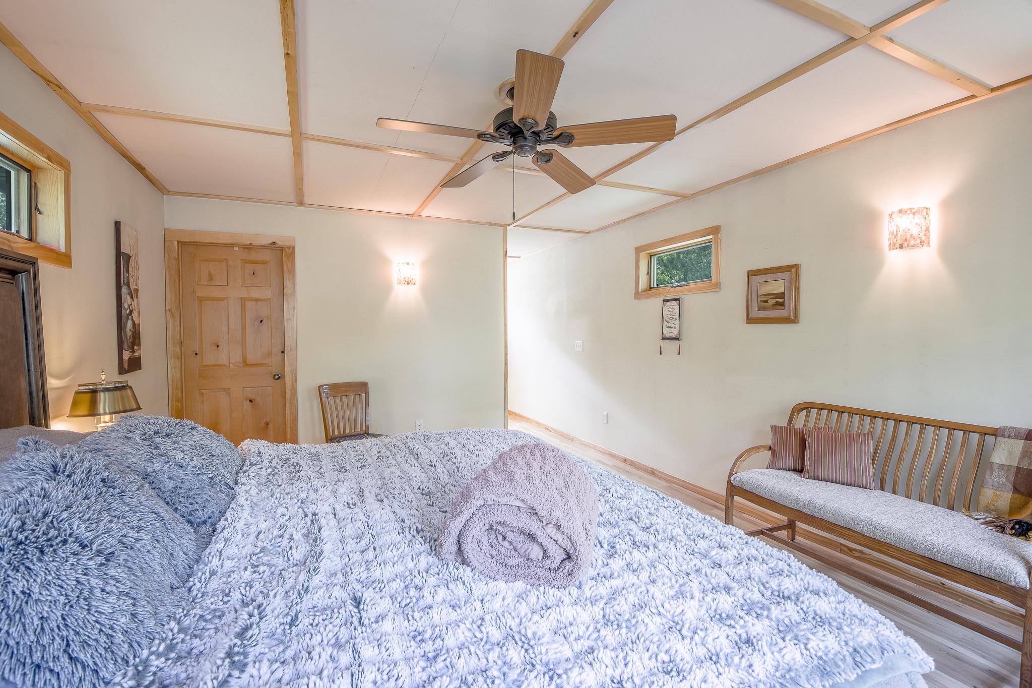 42937 Minnie Lake Drive Property Photo 28